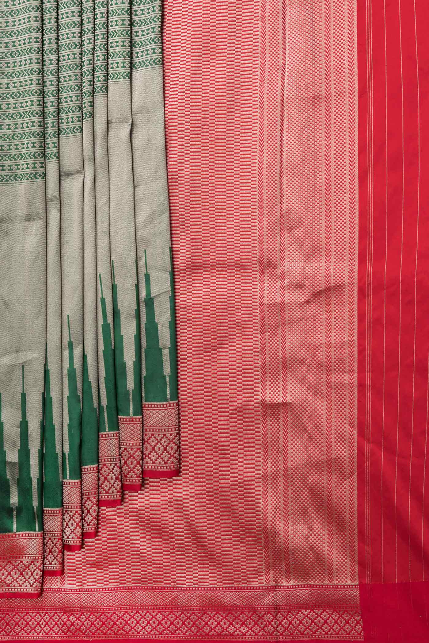 Green Dual Tone Banarasi Saree - Image 4