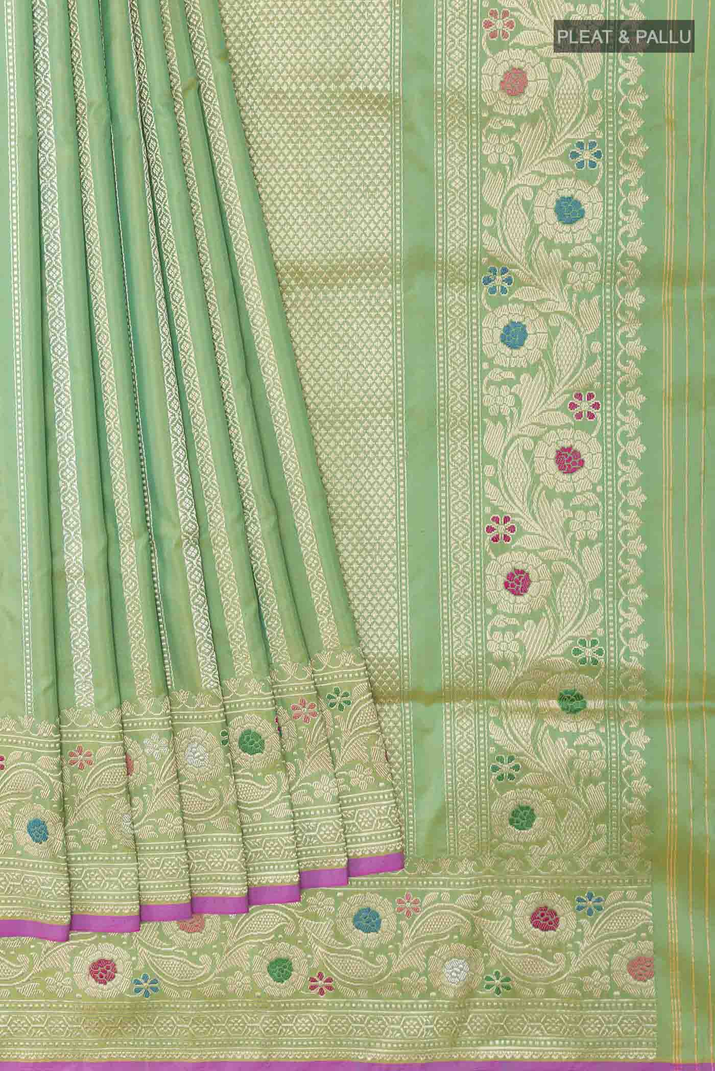 Green Dual Tone Banarasi Silk Saree - Image 4