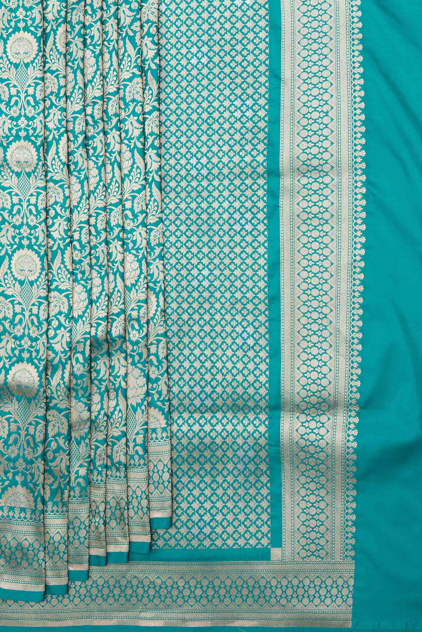 Green Dual Tone Banarasi Silk Saree - Image 4