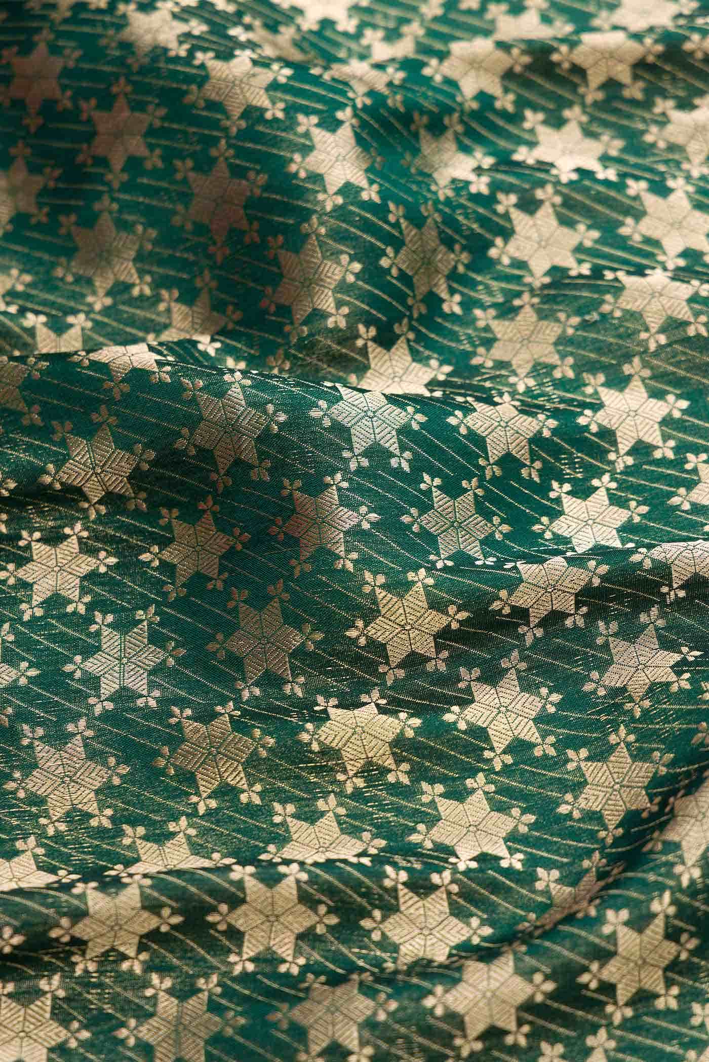 Green Dual Tone Banarasi Silk Saree - Image 9