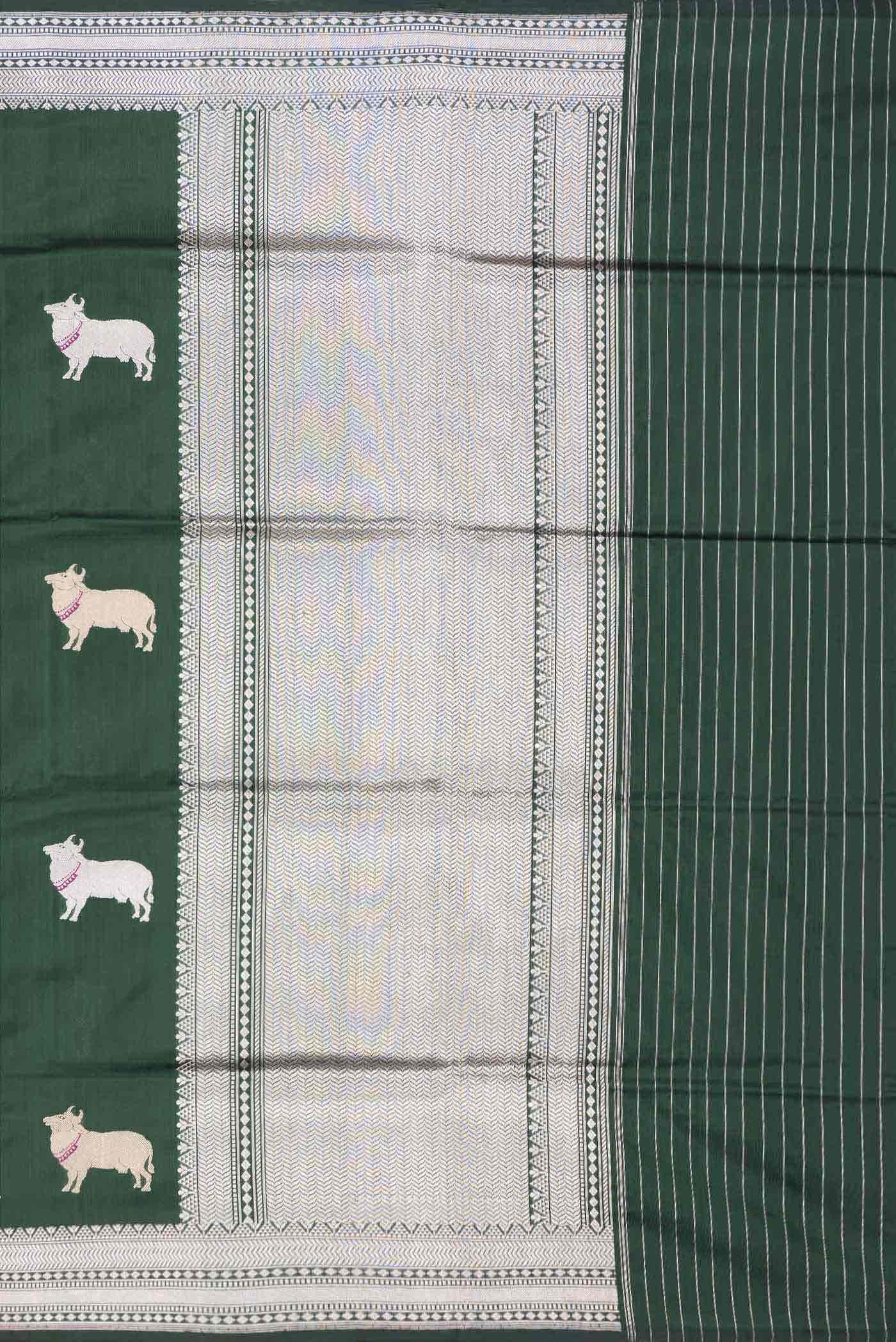 Green Dual Tone Banarasi Silk Saree - Image 5