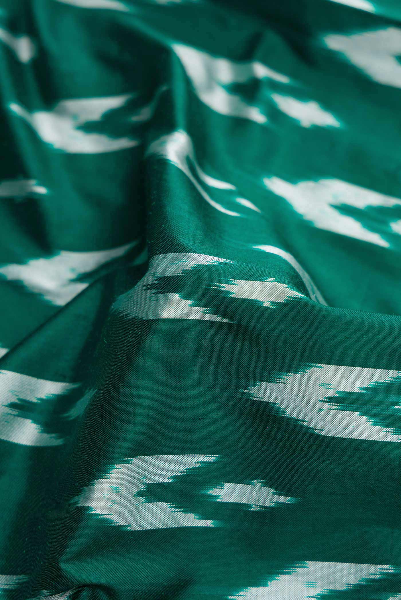 Green Pochampally Silk Saree - Image 2
