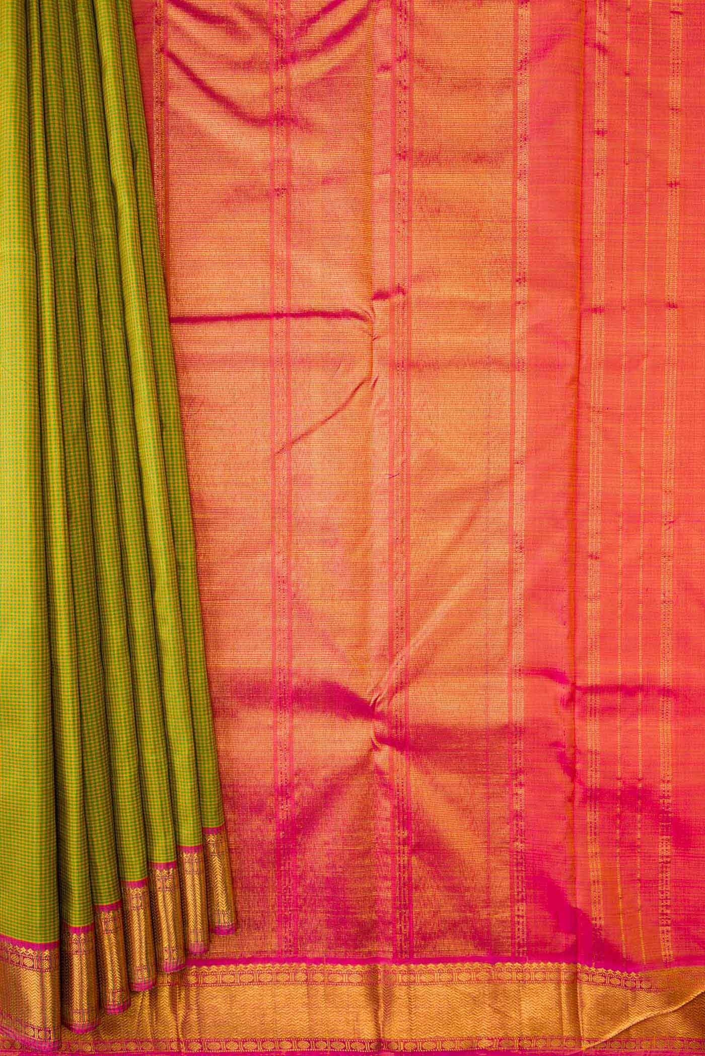 Green Dual Tone Kanchipuram Saree - Image 4