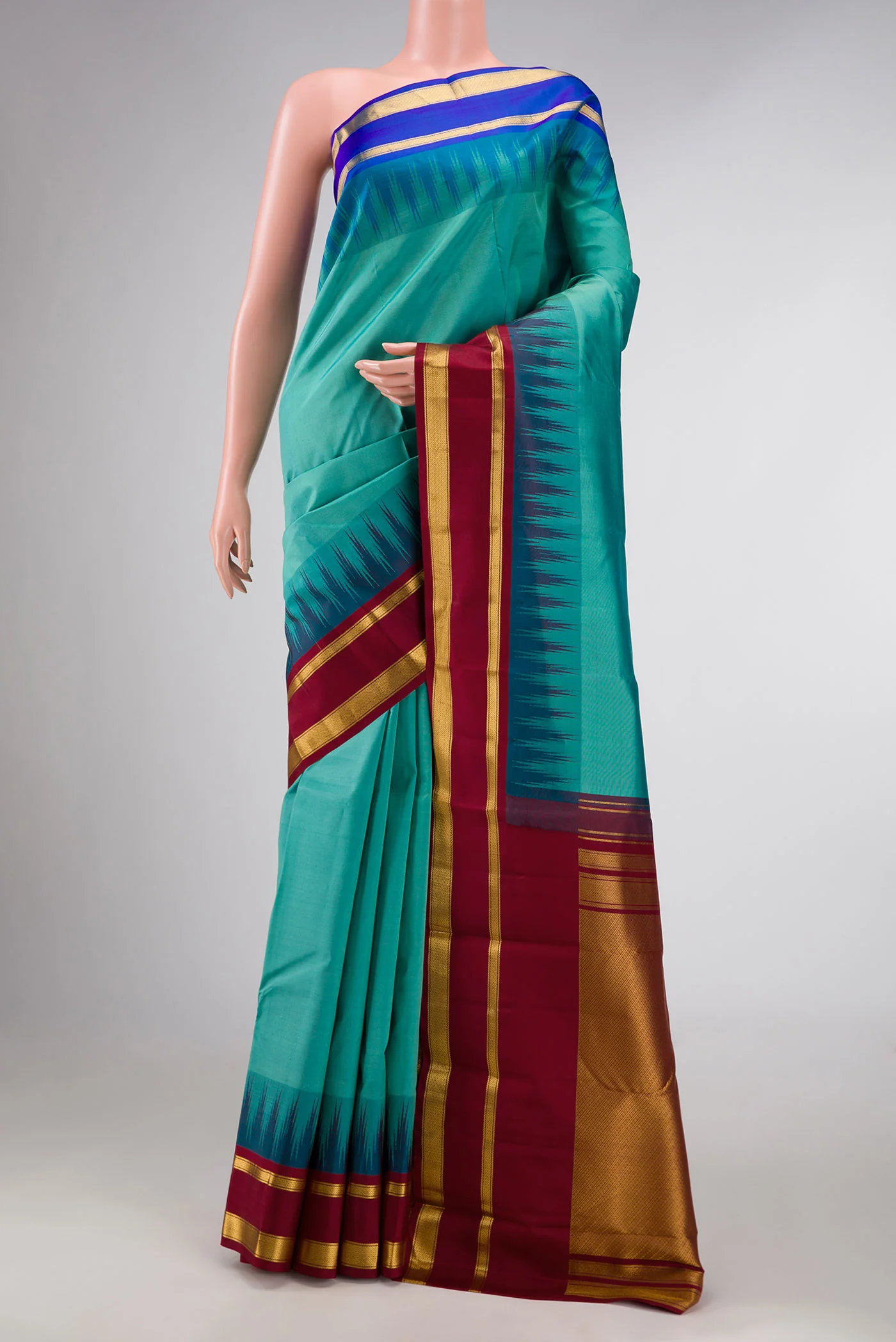 Green Dual Tone Kanchipuram Silk Saree