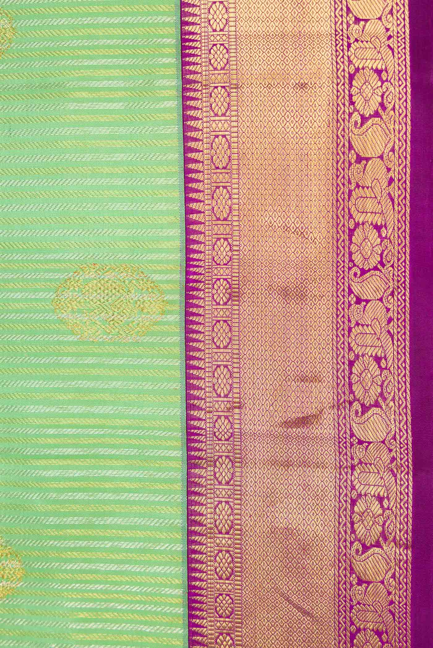 Green Dual Tone Kanchipuram Silk Saree - Image 3
