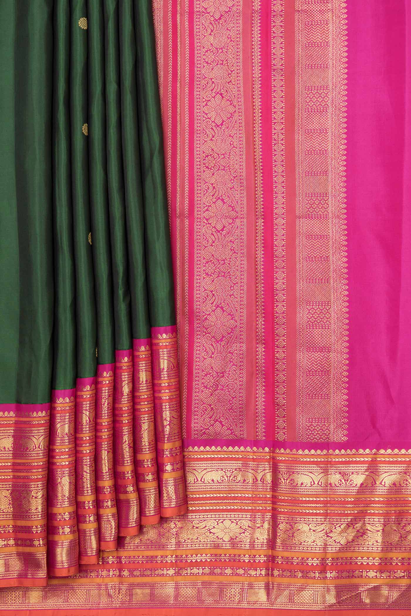 Green Dual Tone Kanjivaram Silk Saree - Image 4