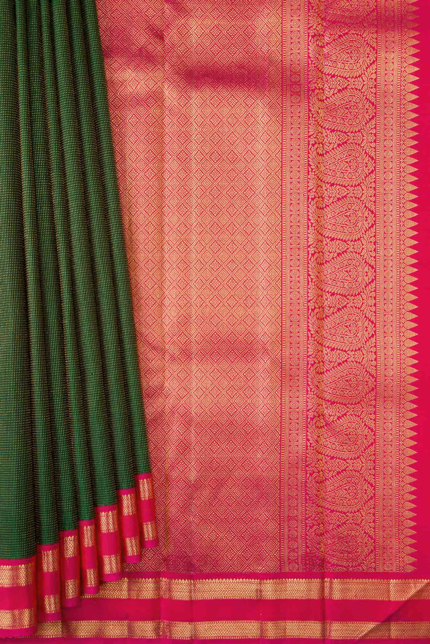Green Dual Tone Kanjivaram Silk Saree - Image 4