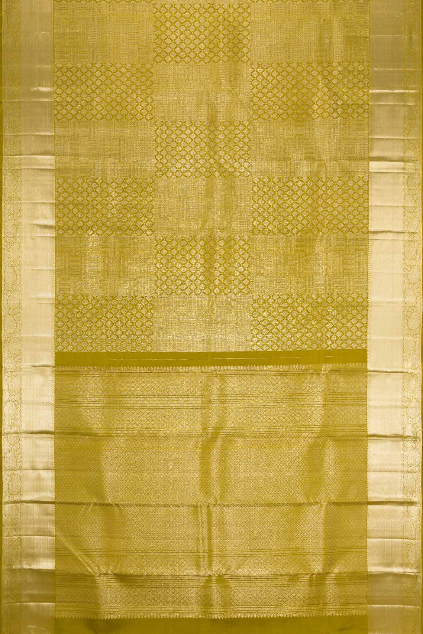 Green Dual Tone Kanchipuram Silk Saree - Image 6