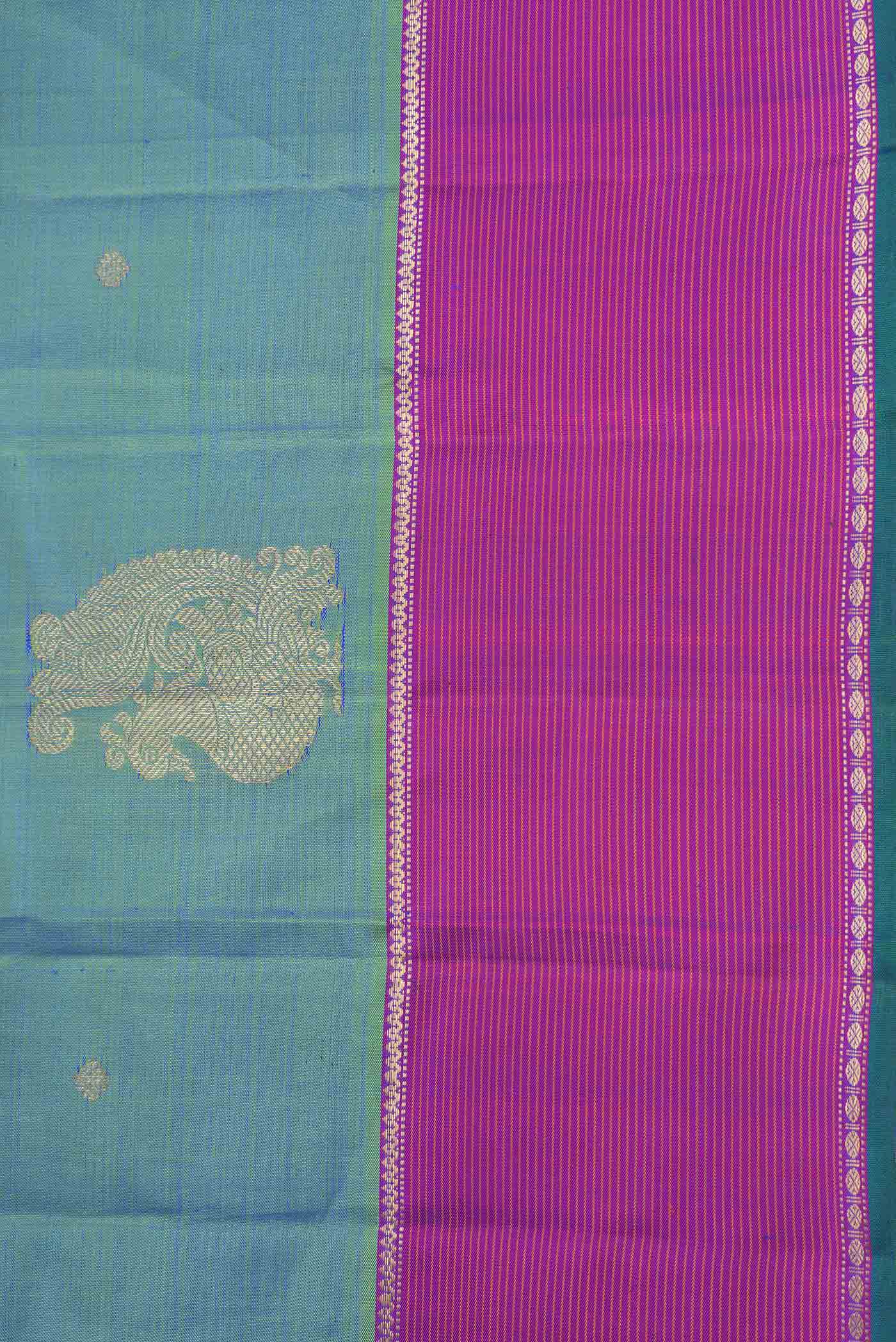 Green Dual Tone Kanchipuram Silk Saree - Image 3