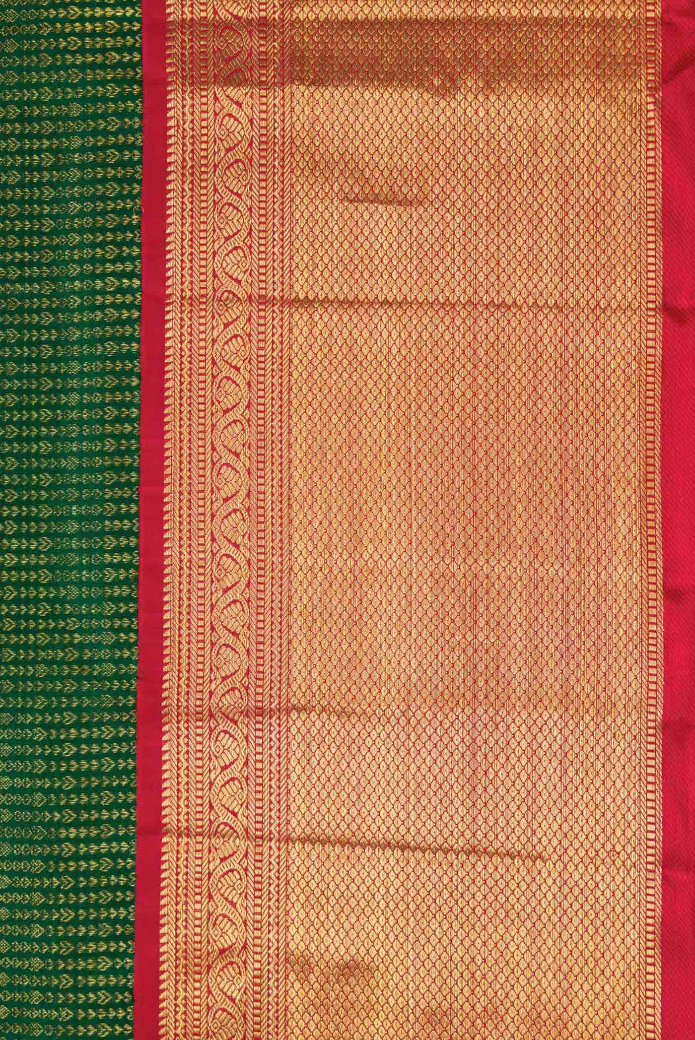 Green Dual Tone Kanchipuram Silk Saree - Image 6