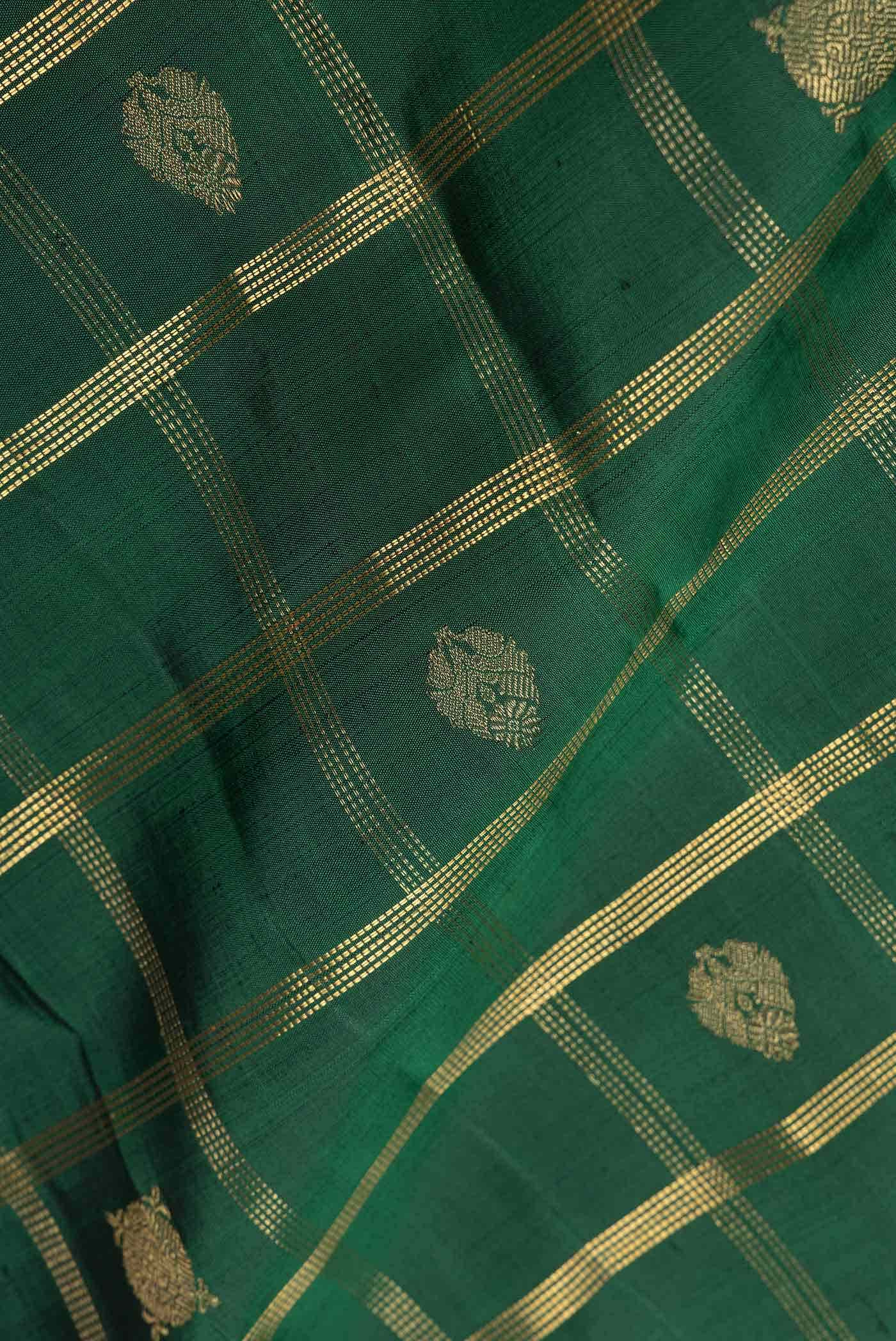 Pure Silk Pure Zari Green Dual Tone Kanjivaram Saree - Image 3