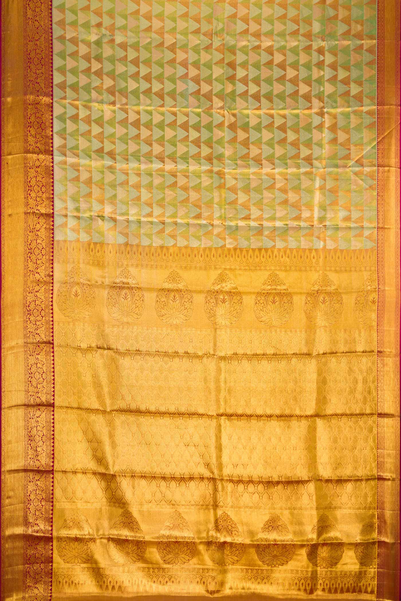 Green Dual Tone Kanchipuram Tissue Silk Saree - Image 6