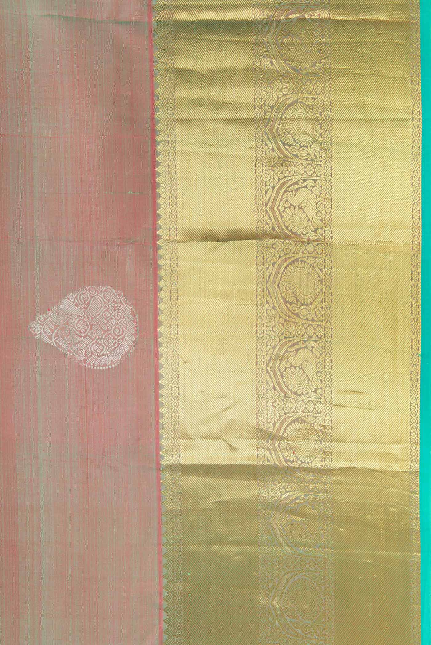 Pink with Sea Green Color Kanjivaram Silk Saree - Image 3