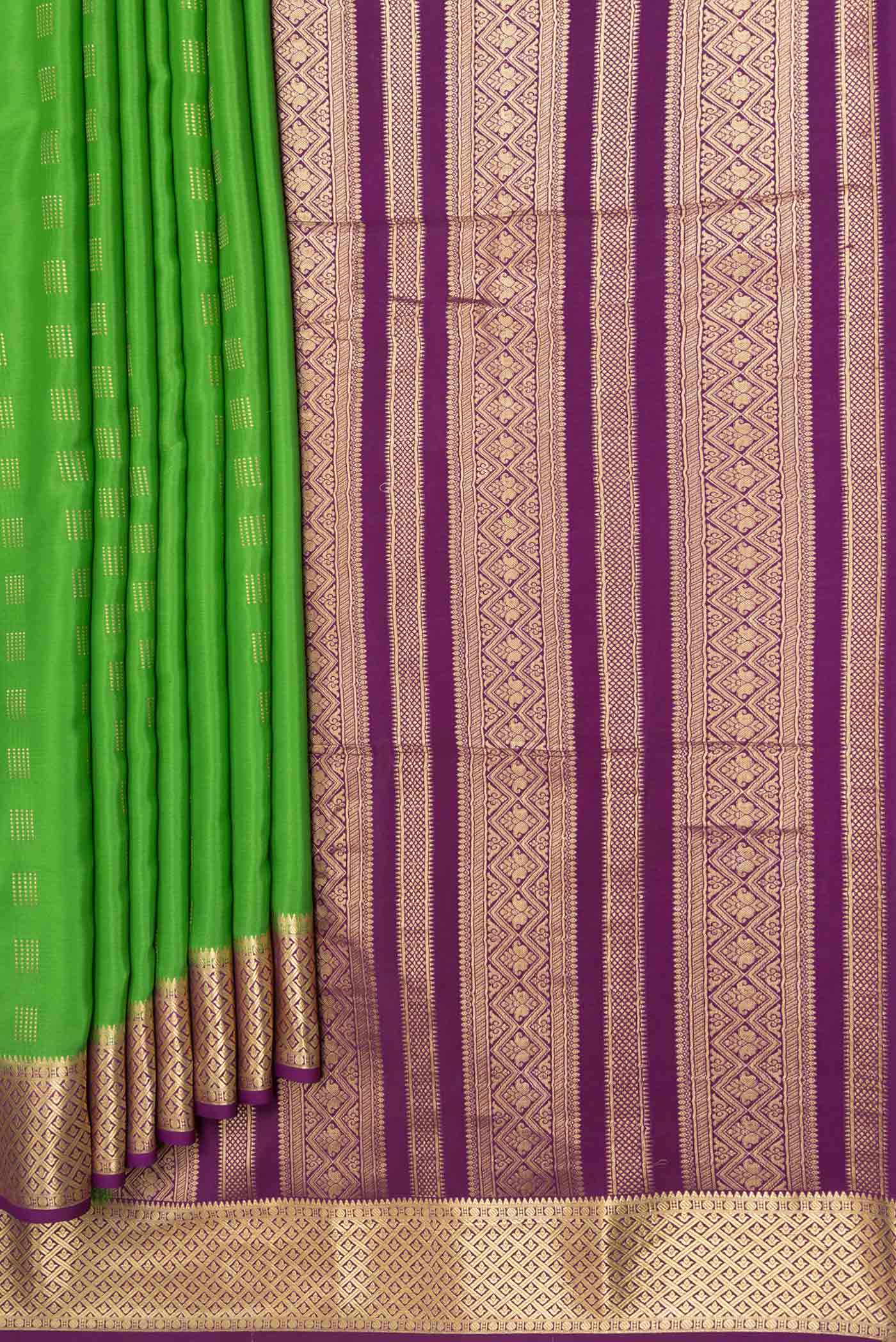 Green Dual Tone Mysore Crepe Saree - Image 4