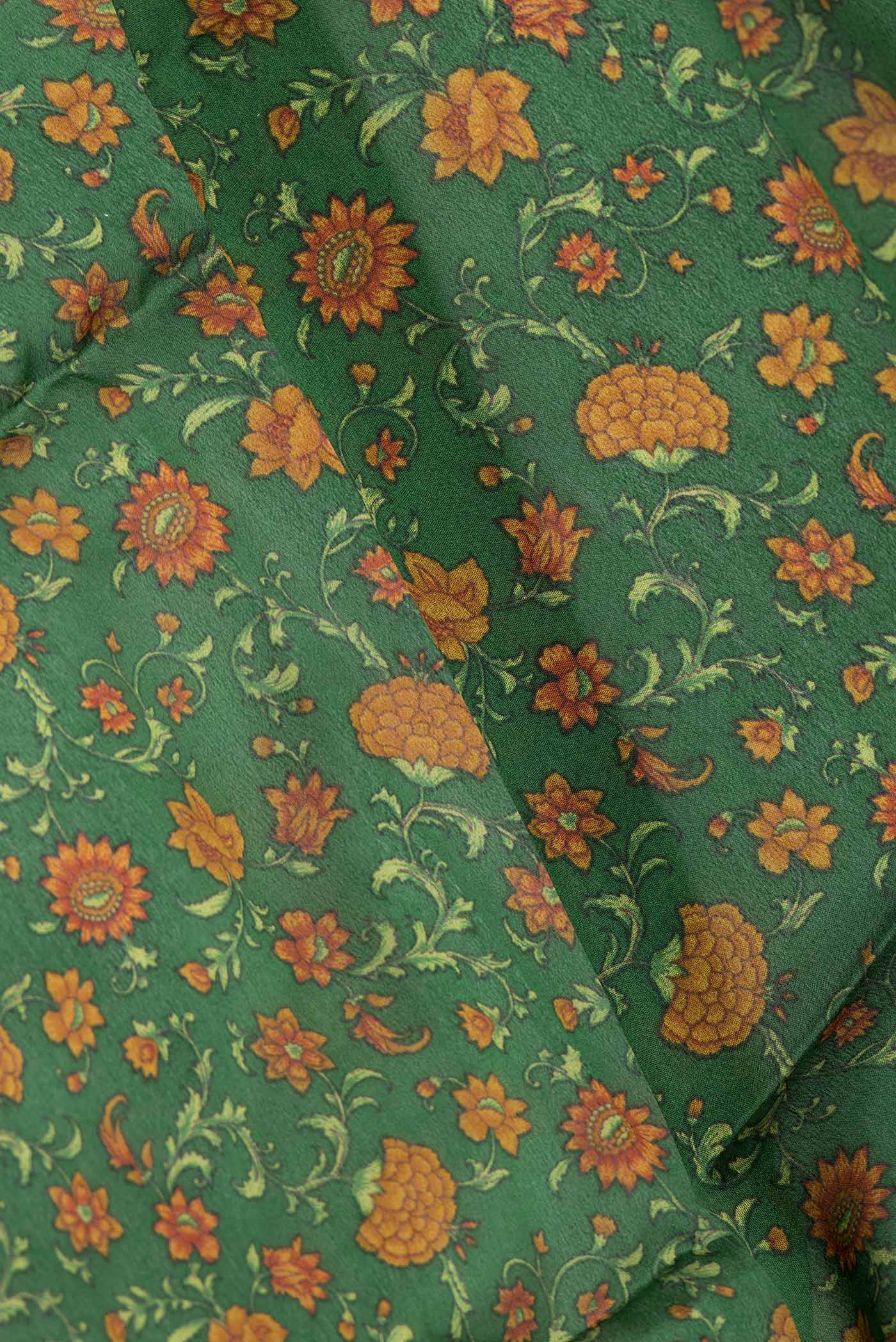 Green Dual Tone Mysore Crepe Saree - Image 2