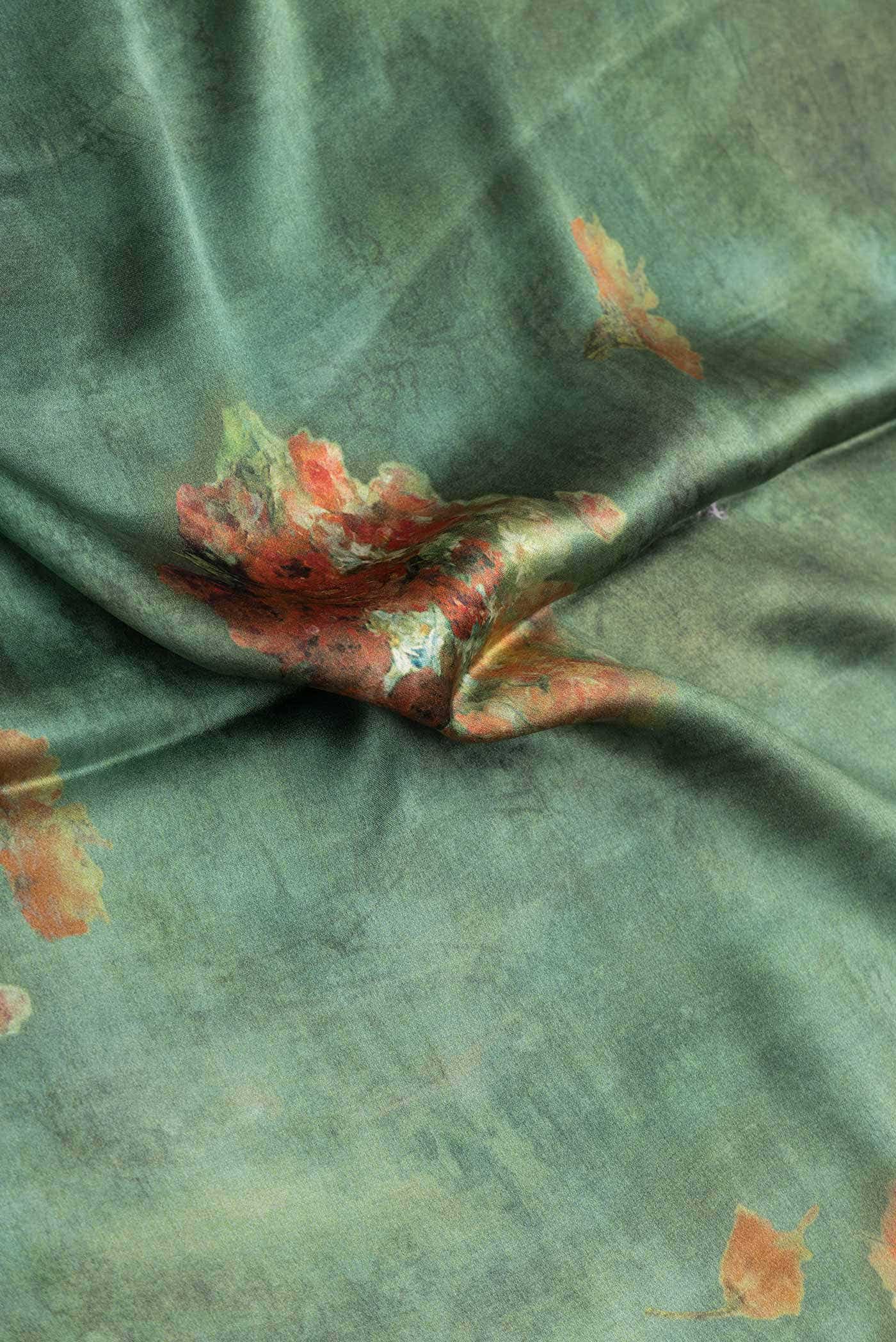 Green Dual Tone Mysore Crepe Saree - Image 3