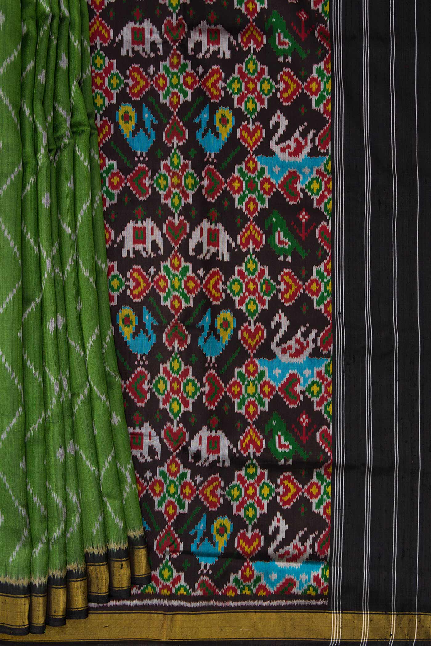 Green Dual Tone Rajkot Patola Silk Saree - Image 4