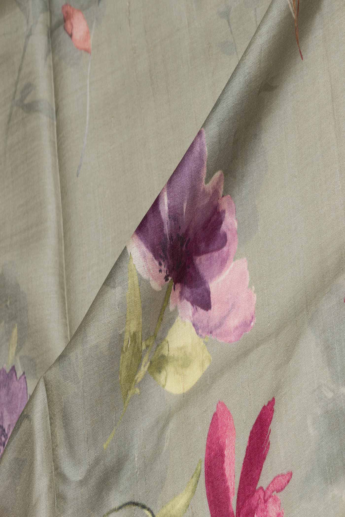 Green Tussar Silk Saree - Image 2
