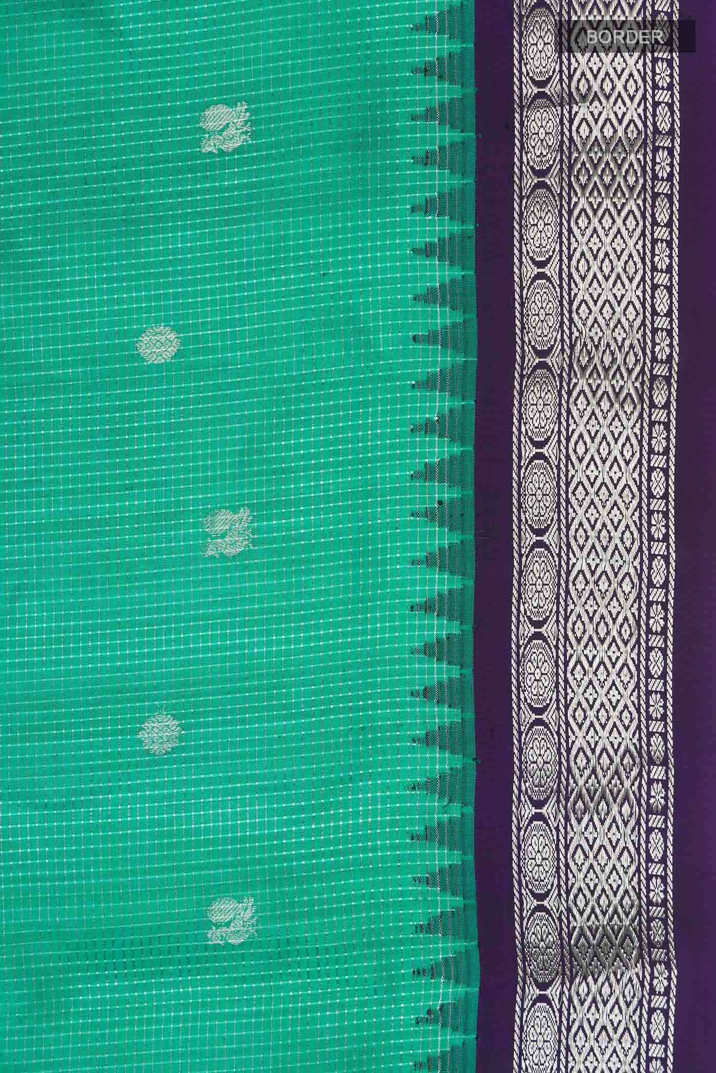 Green Gadwal Silk Saree - Image 5