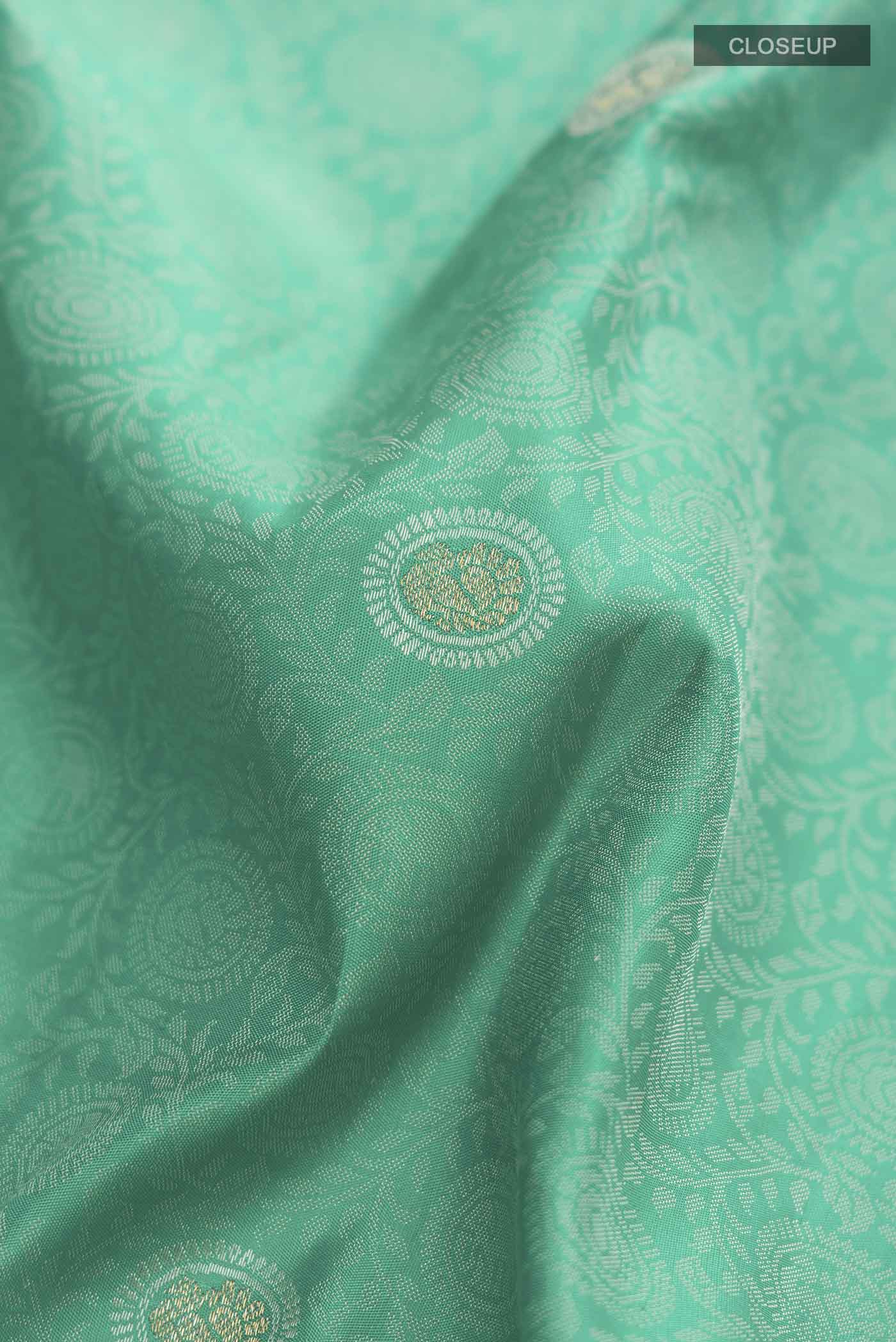 Green Kanjivaram Silk Saree - Image 2