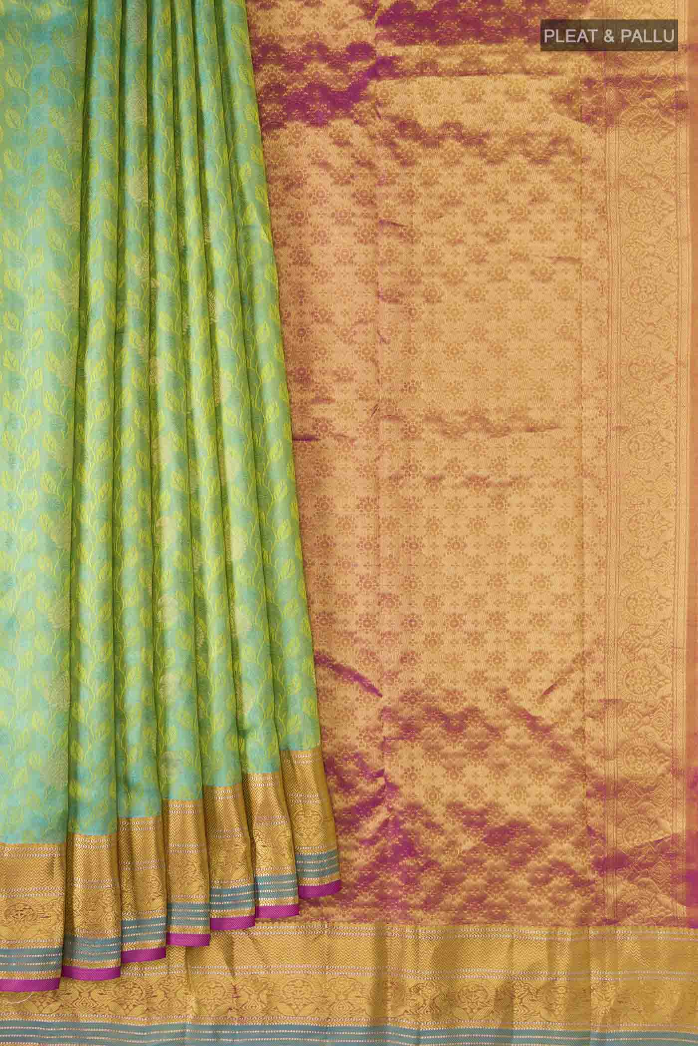 Green Kanchipuram Silk Saree - Image 4