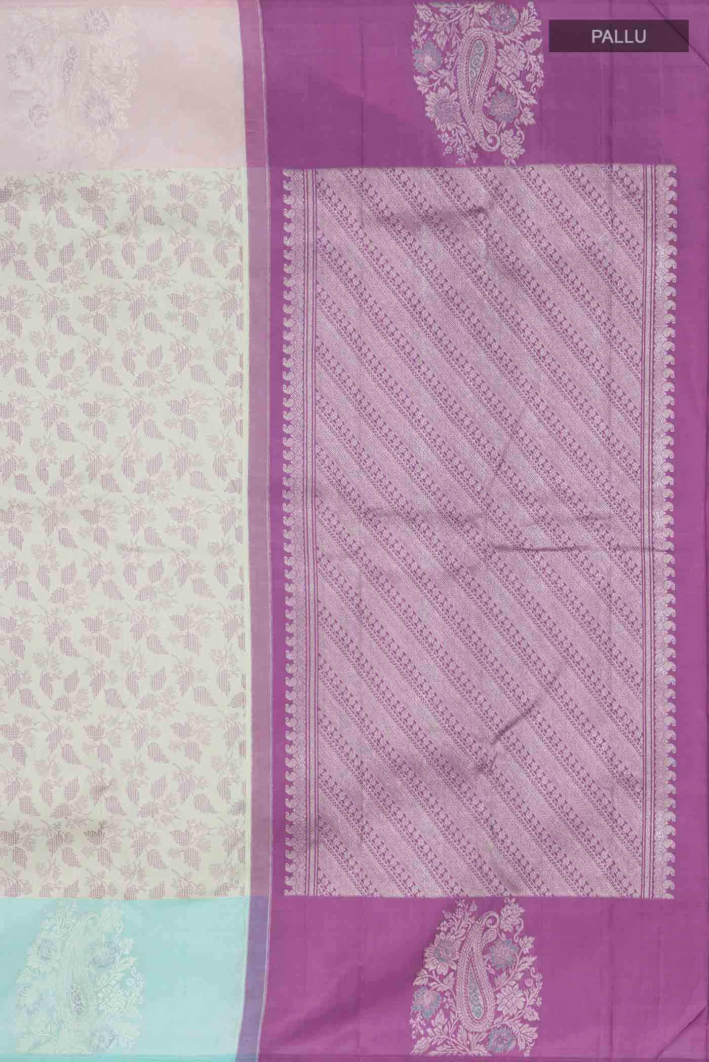 Green Kanjivaram Silk Saree - Image 7