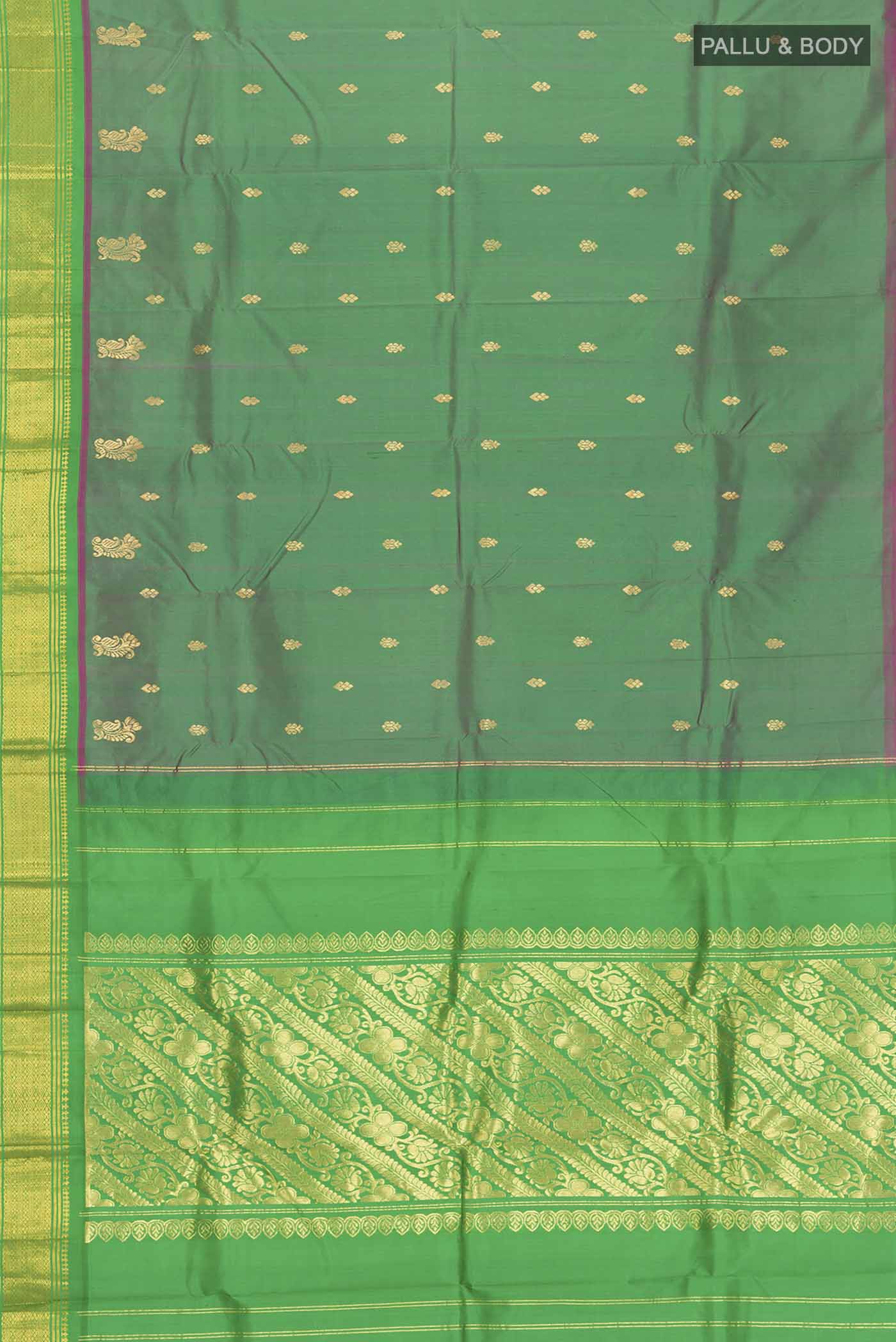 Green Kanjivaram Silk Saree - Image 5