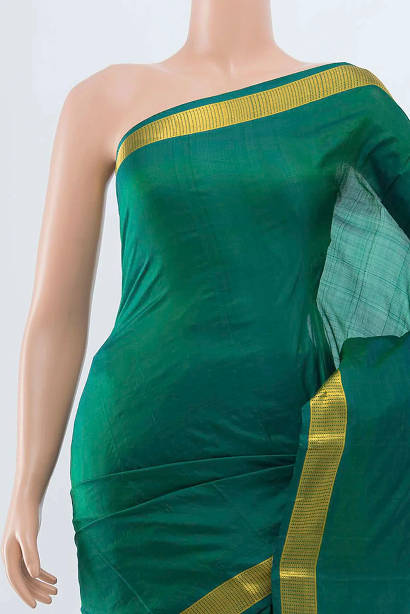 Green Kanjivaram Silk Saree - Image 2
