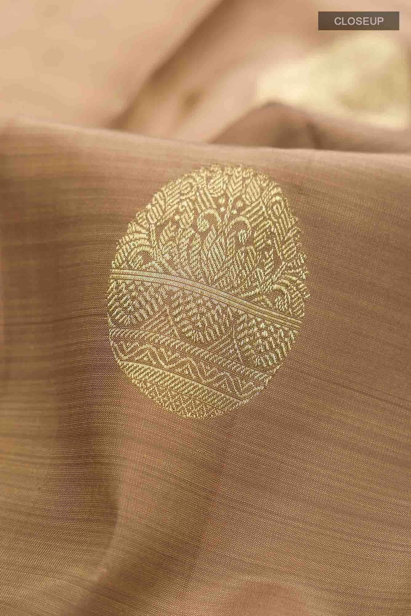 Green Kanchipuram Silk Saree - Image 3