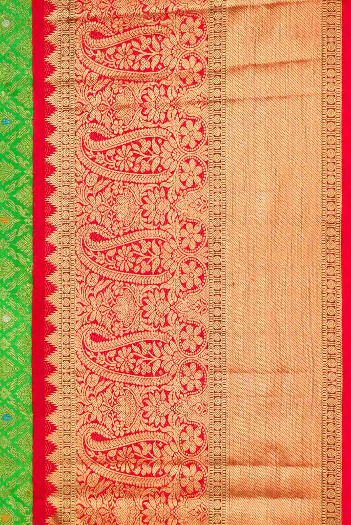 Pure Silk Pure Zari Green Dual Tone Kanjivaram Saree - Image 5