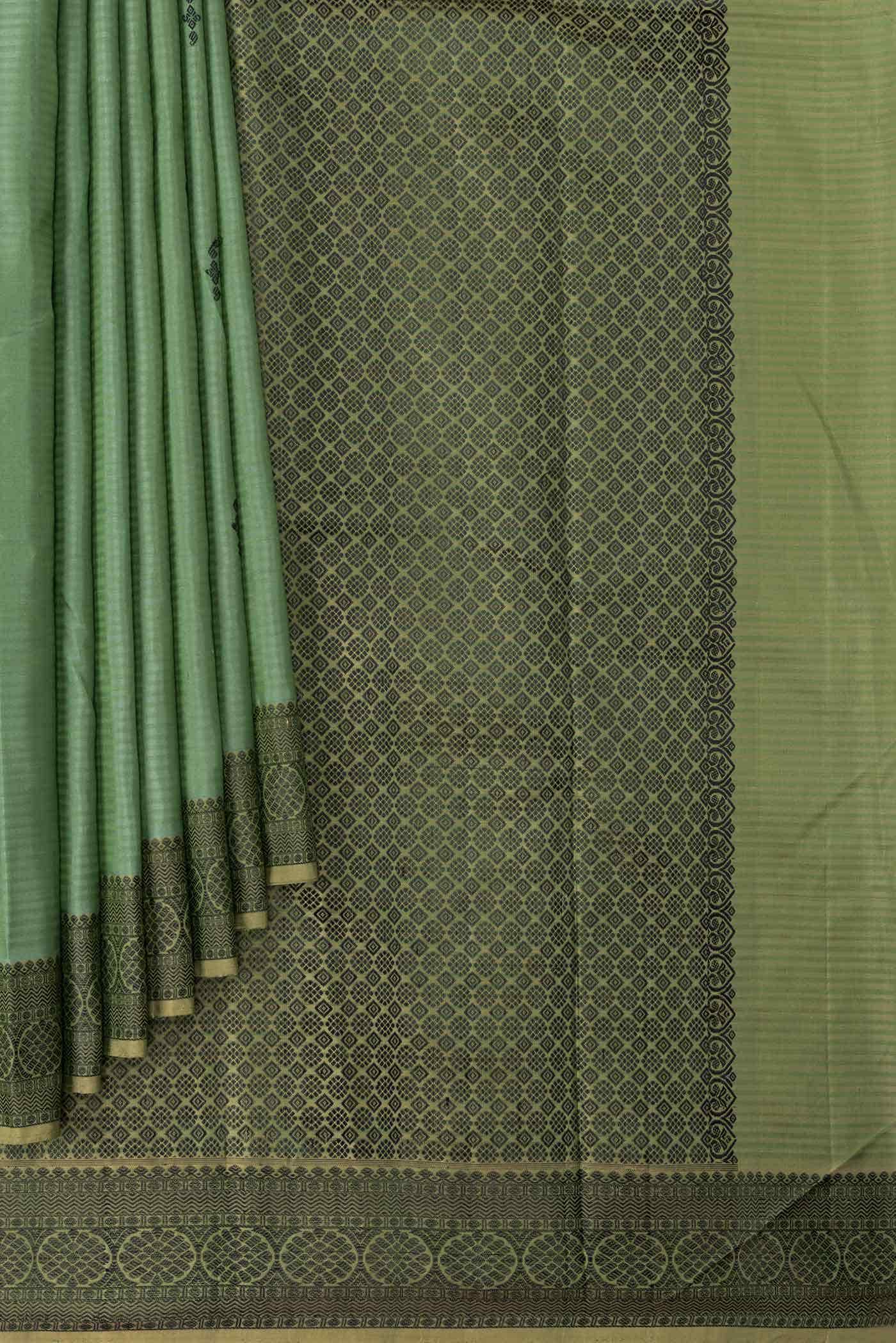 Green Kanchipuram Silk Saree - Image 2