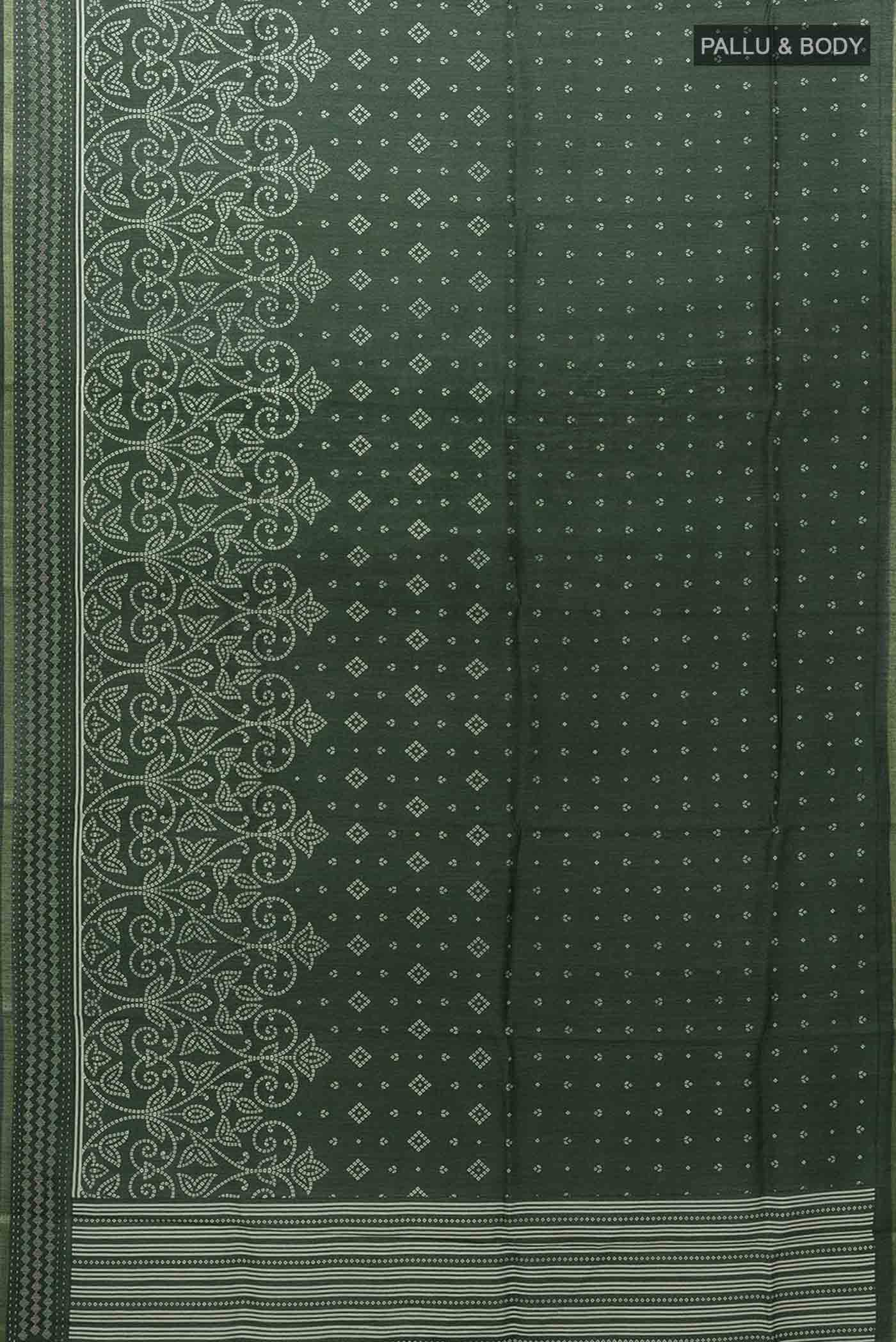 Green Printed Silk Saree - Image 5