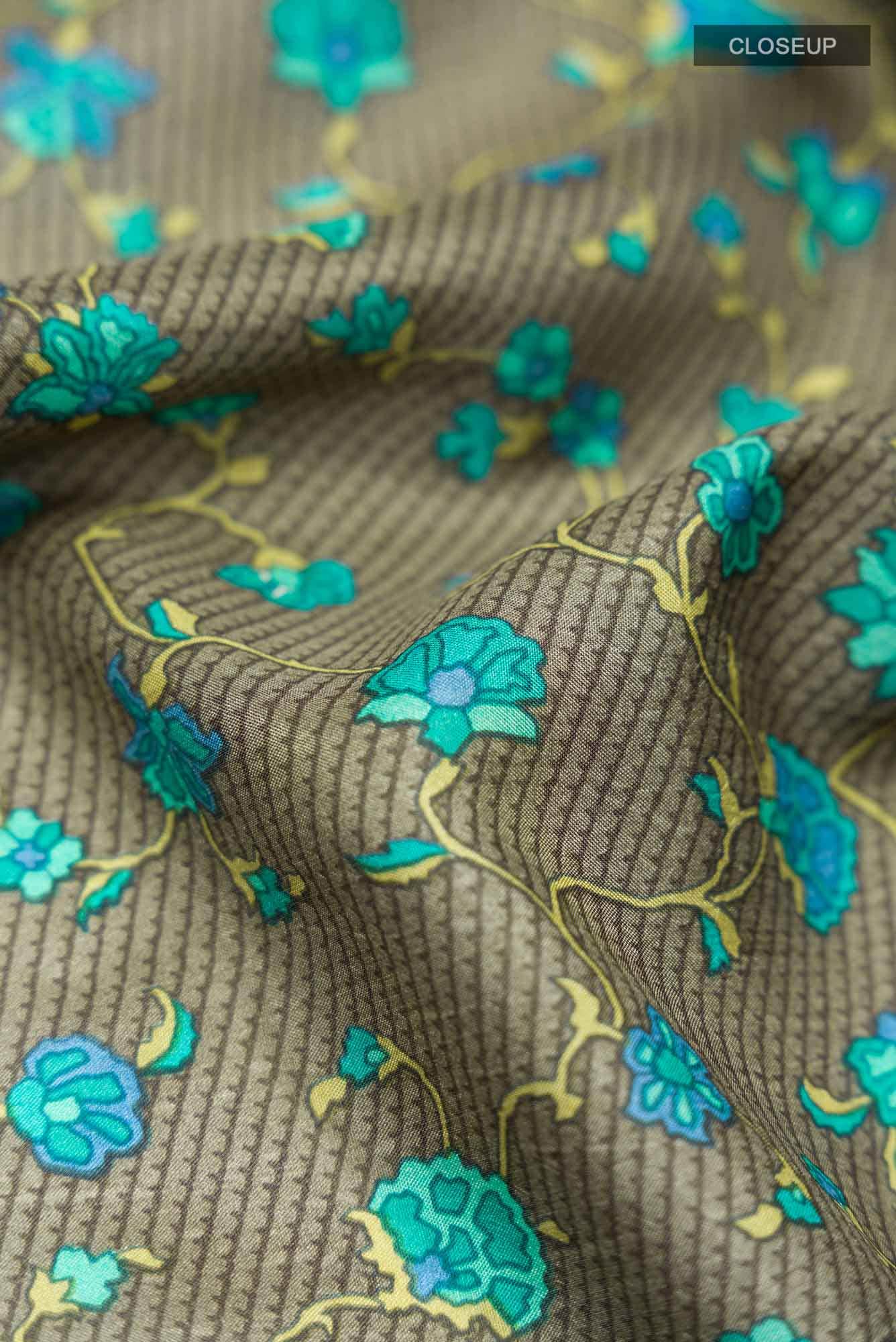 Green Printed Silk Saree - Image 2