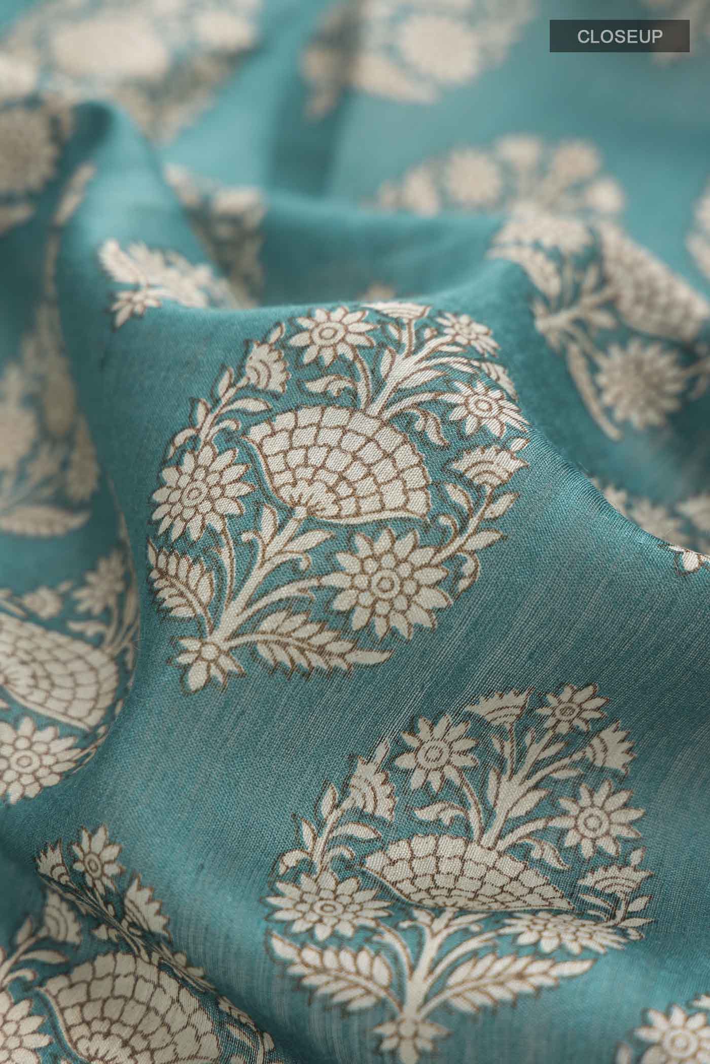 Green Tussar Silk Saree - Image 2