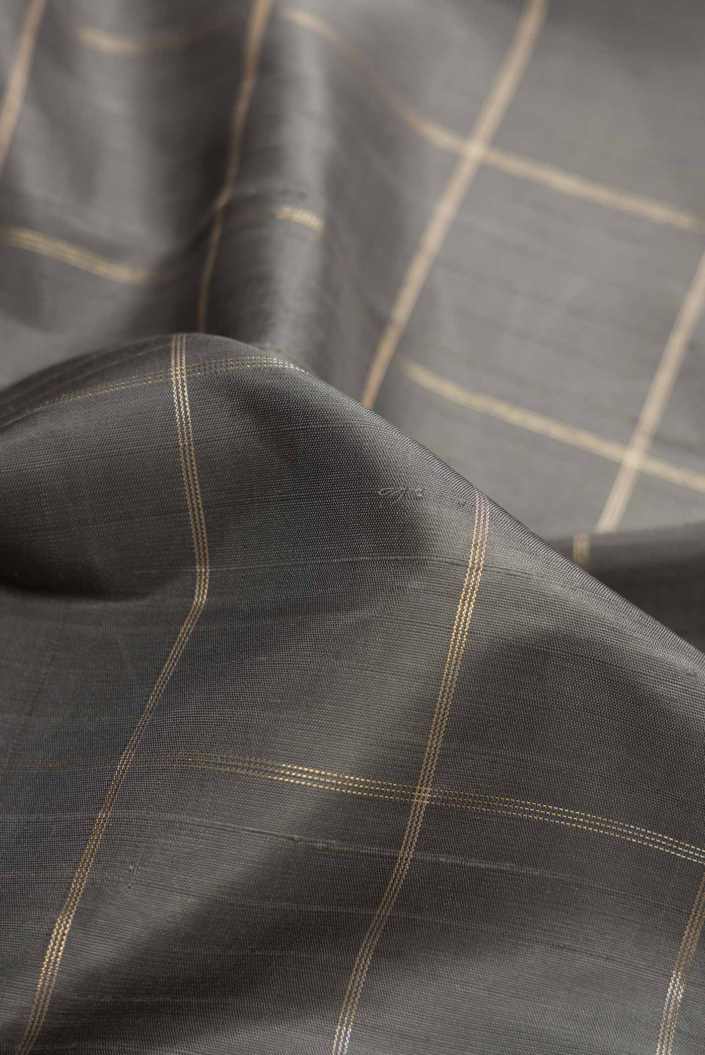 Grey Dual Tone Kanchipuram Silk Saree - Image 2
