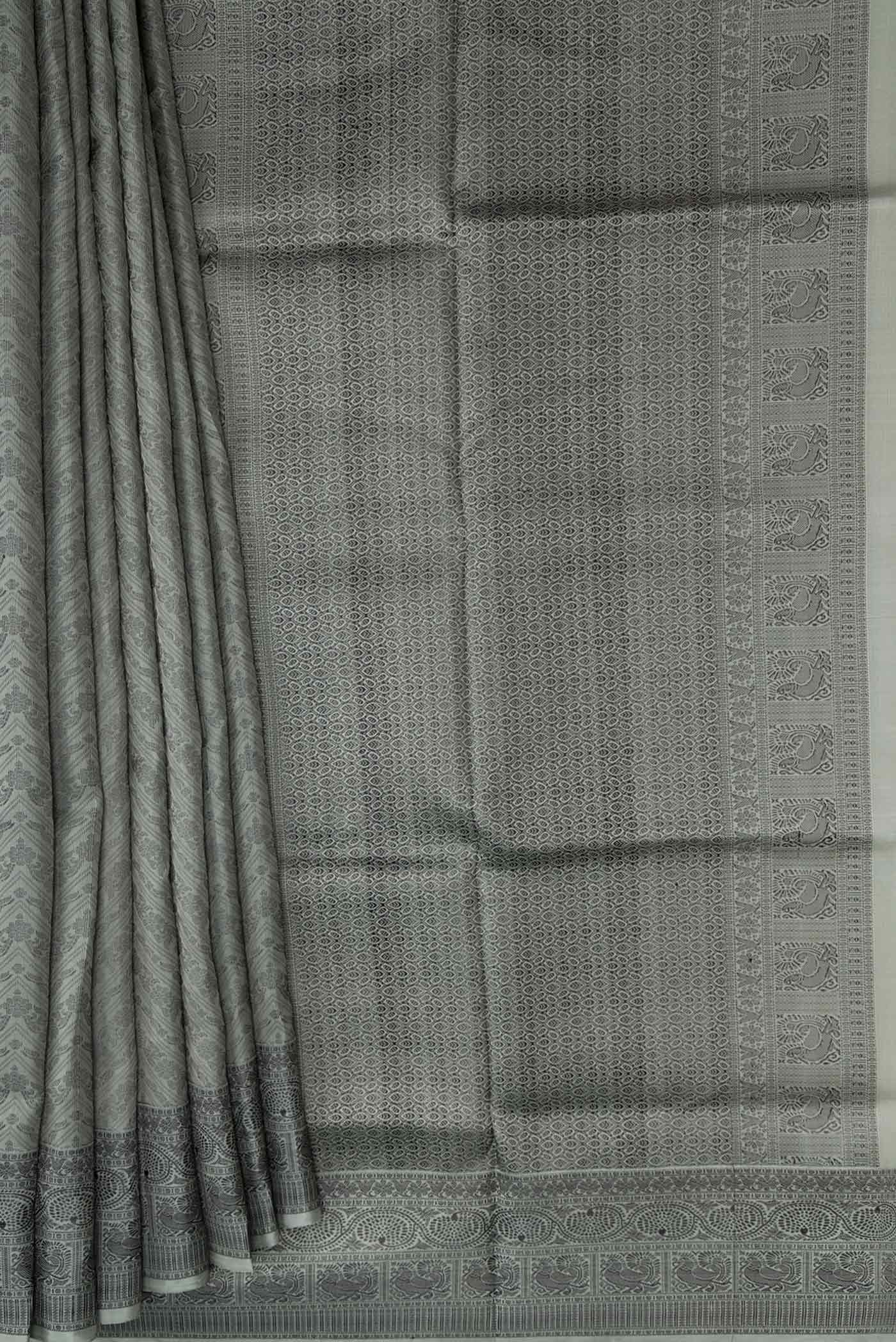 Grey Dual Tone Soft Silk Saree - Image 4