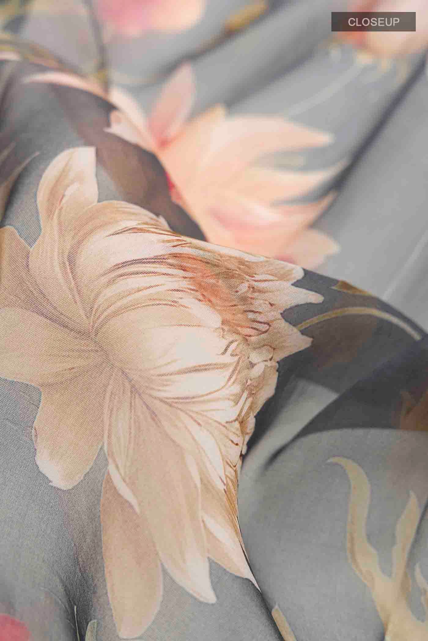 Grey Organza Silk Saree - Image 2