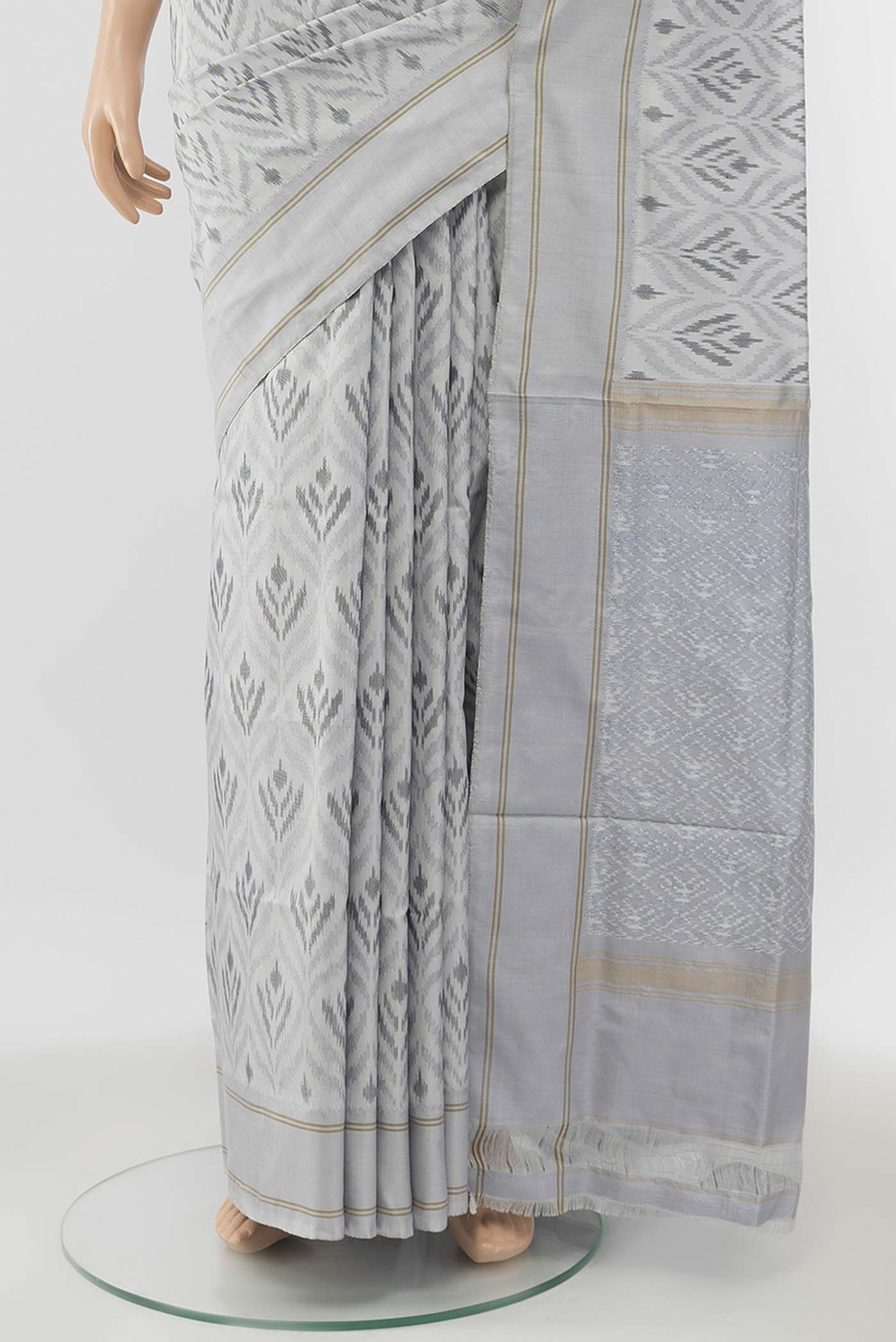 Grey Pochampally Silk Saree - Image 3
