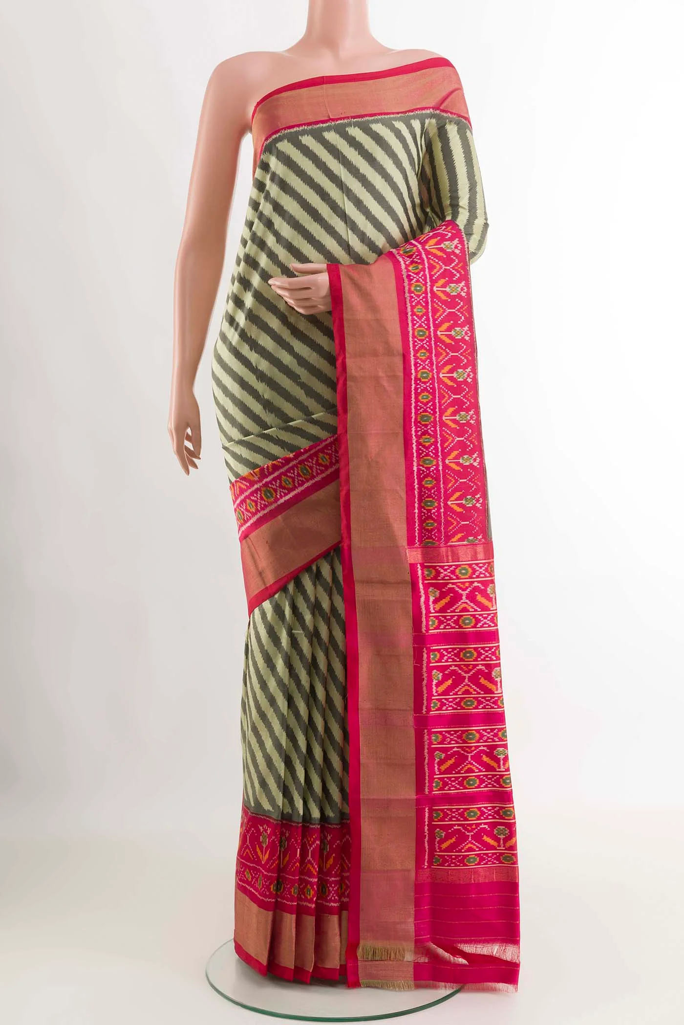 Grey Pochampally Silk Saree