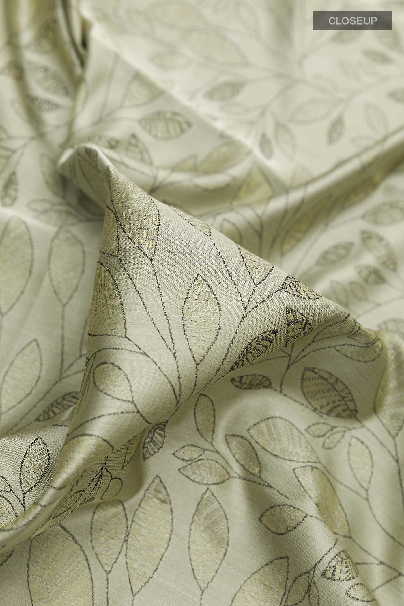 Grey Soft Silk Saree - Image 2