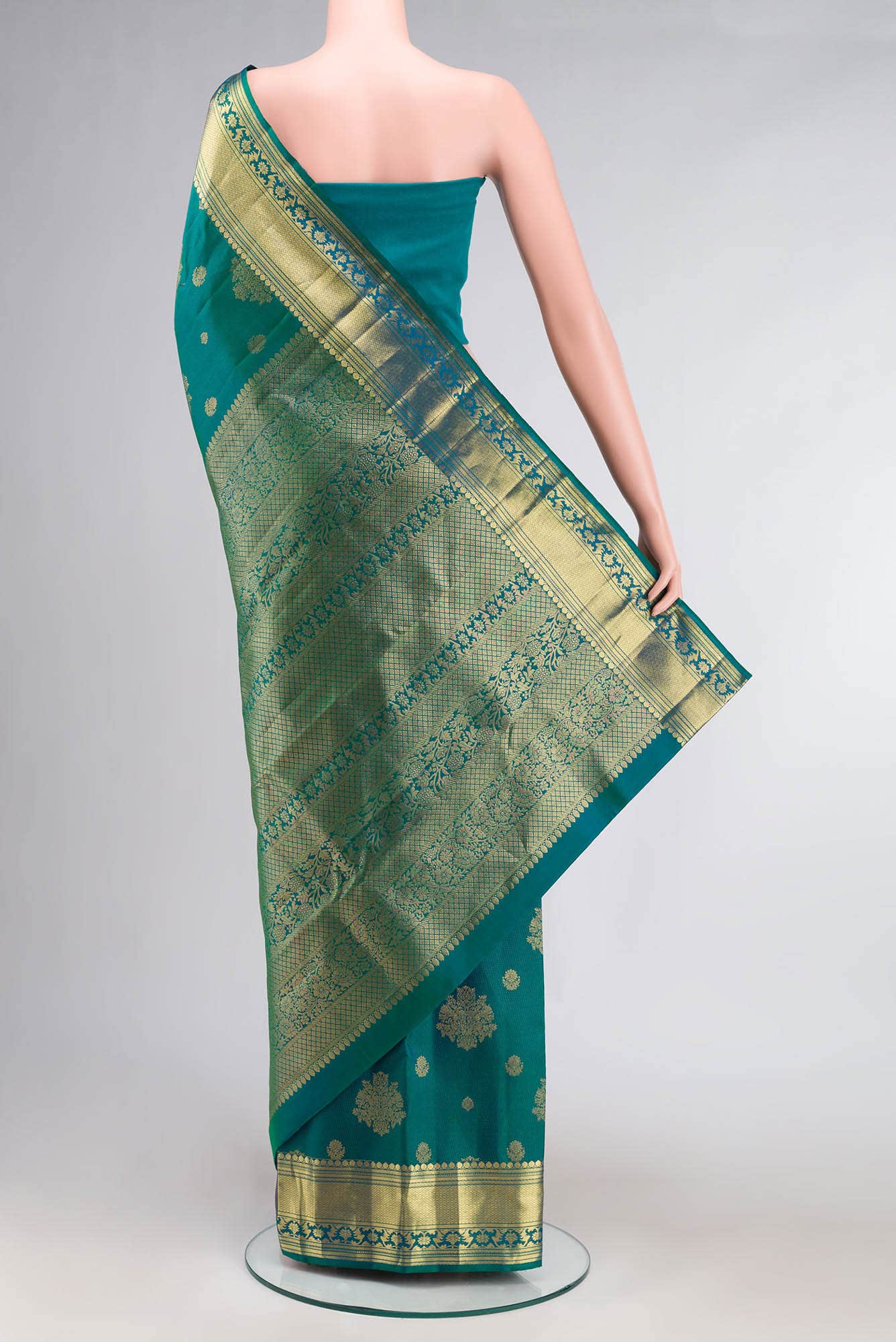 Kavini-Blue with Green Dual Tone Kanchipuram Silk Saree - Image 10