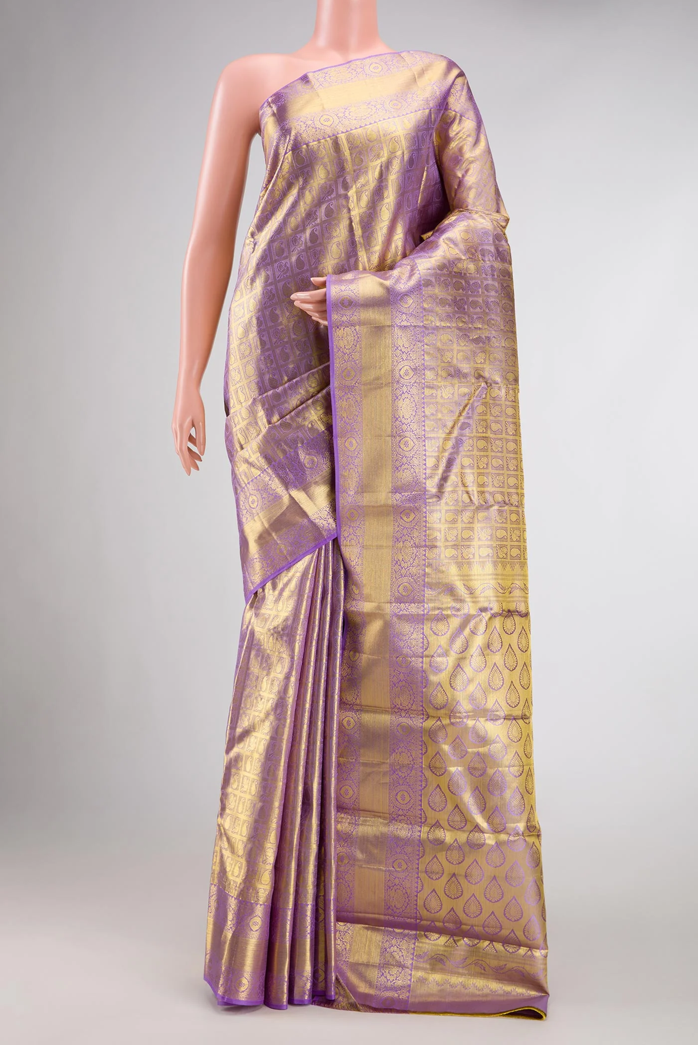 Lavender Dual Tone Kanjivaram Tissue Silk Saree