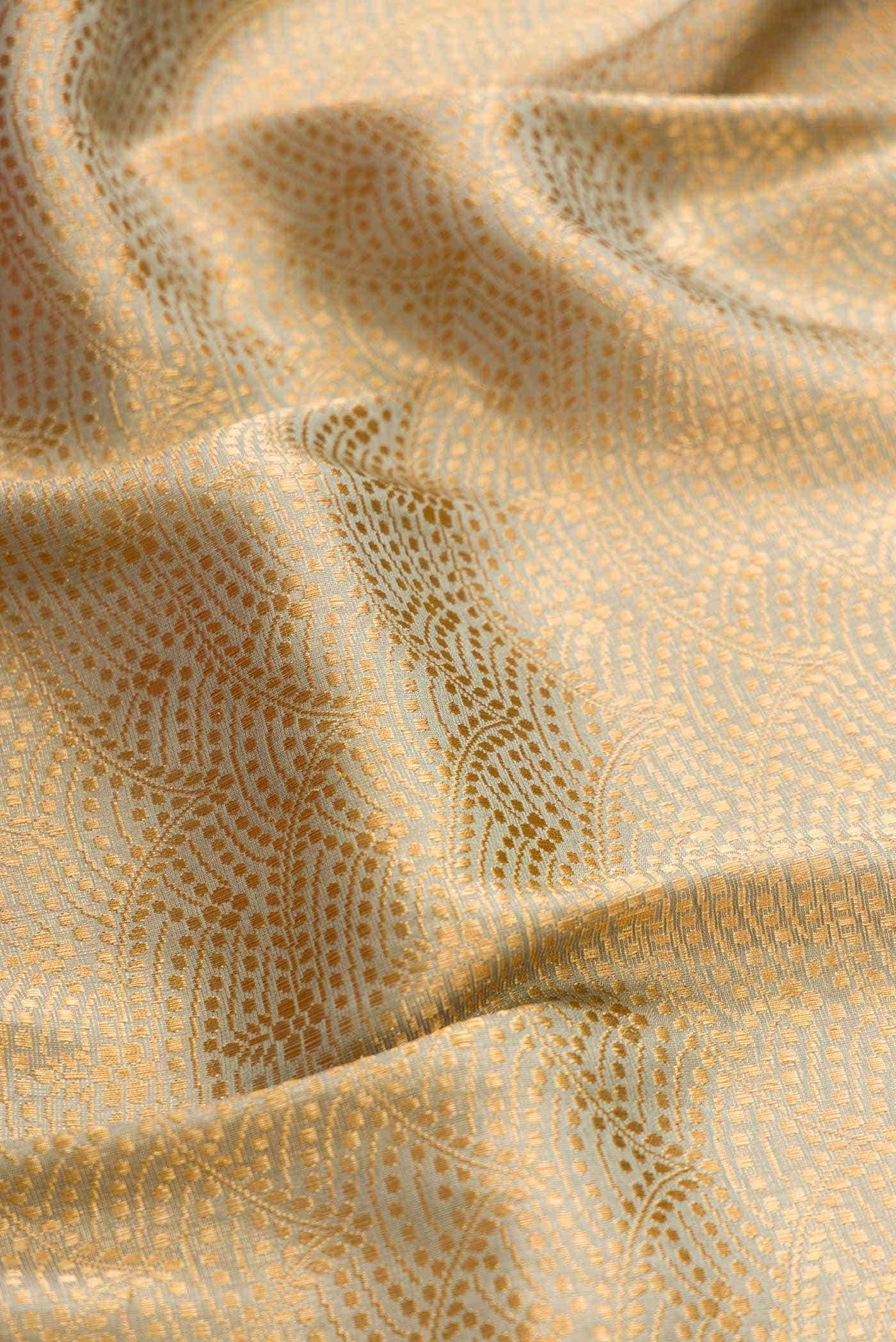 Pure Silk Pure Zari Light Green Banarasi Saree - Image 3