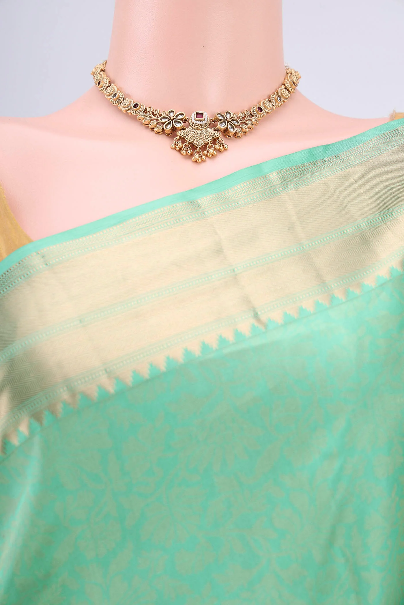 Sea Green Soft Silk Saree - Image 2