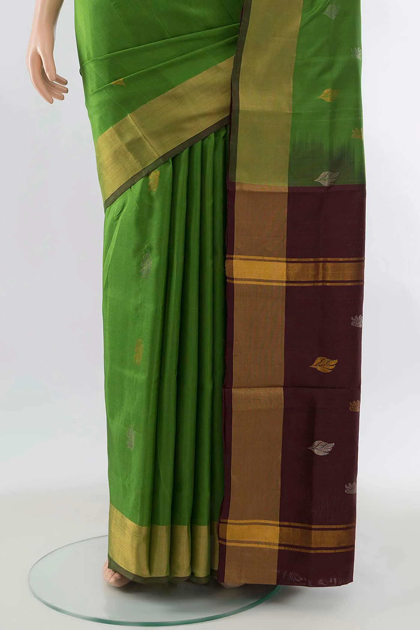 Light Green Uppada Silk Saree - Image 3