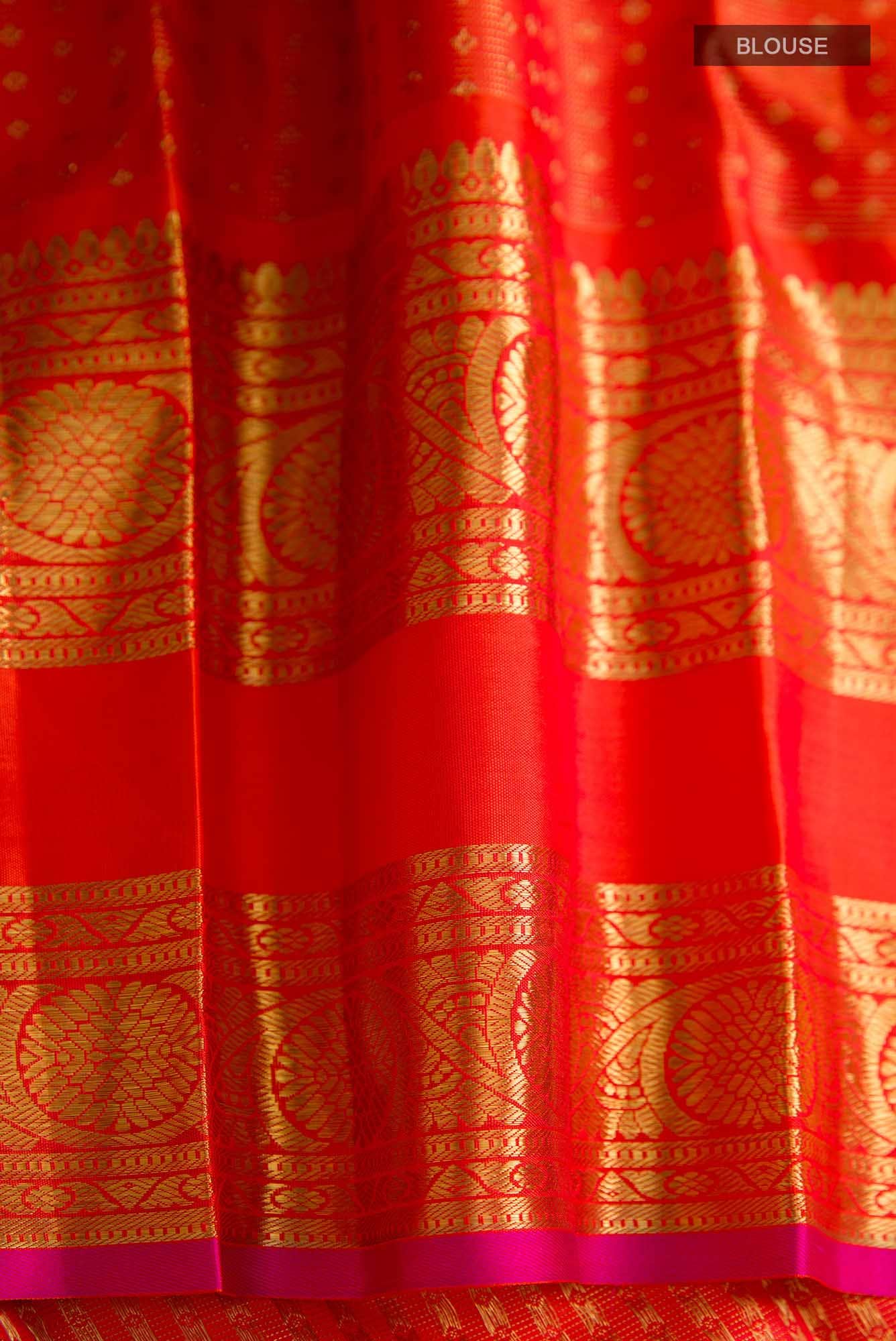 Pure Silk Pure Zari Light Magenta Dual Tone Kanjivaram Saree - Image 6