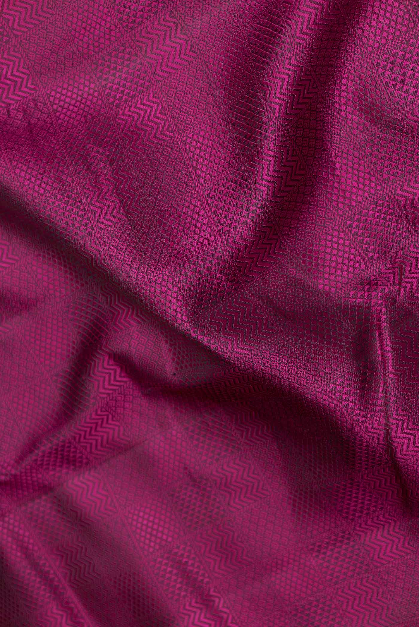 Magenta Dual Tone Kanjivaram Saree - Image 2