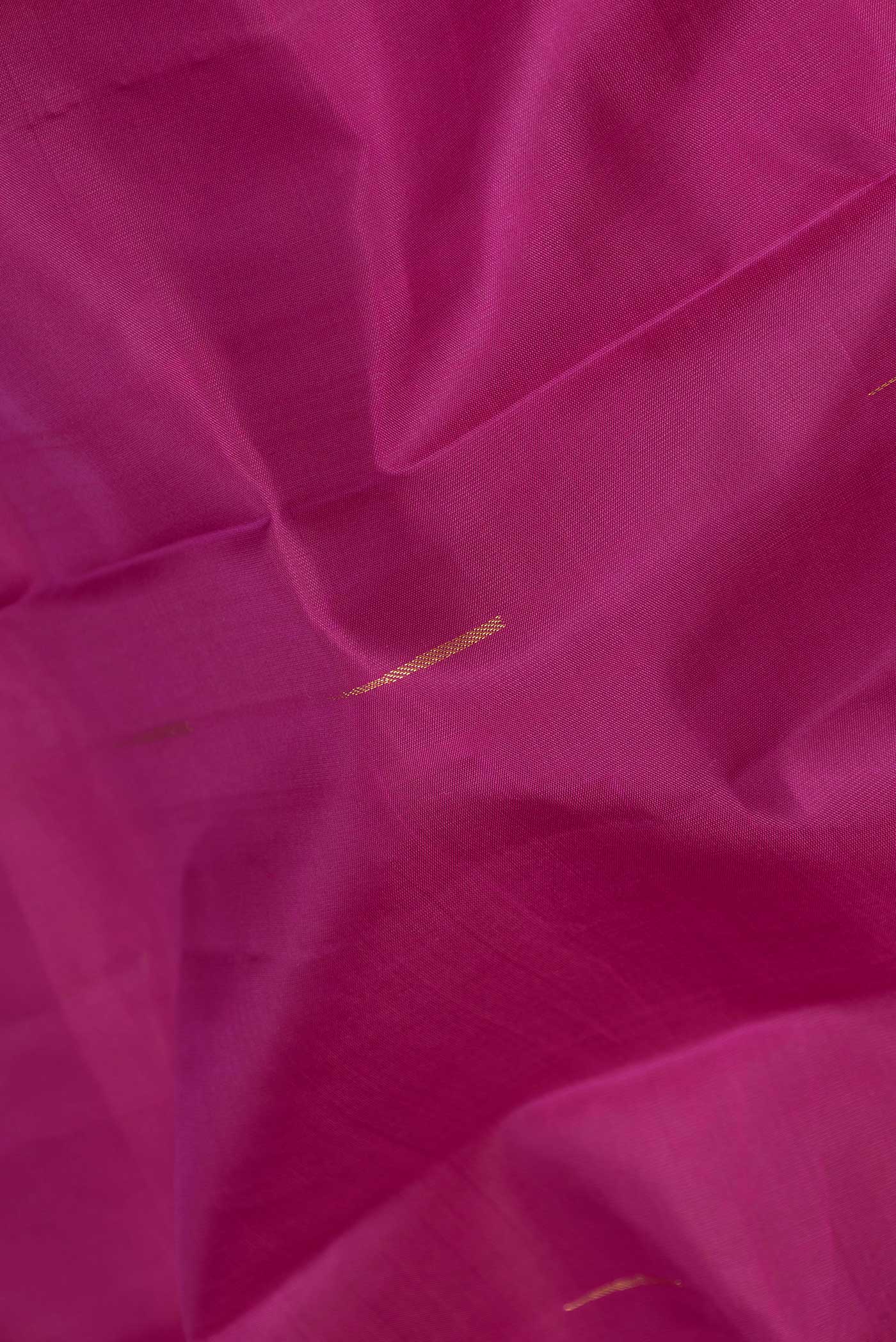 Magenta Dual Tone Kanchipuram Silk Saree - Image 2