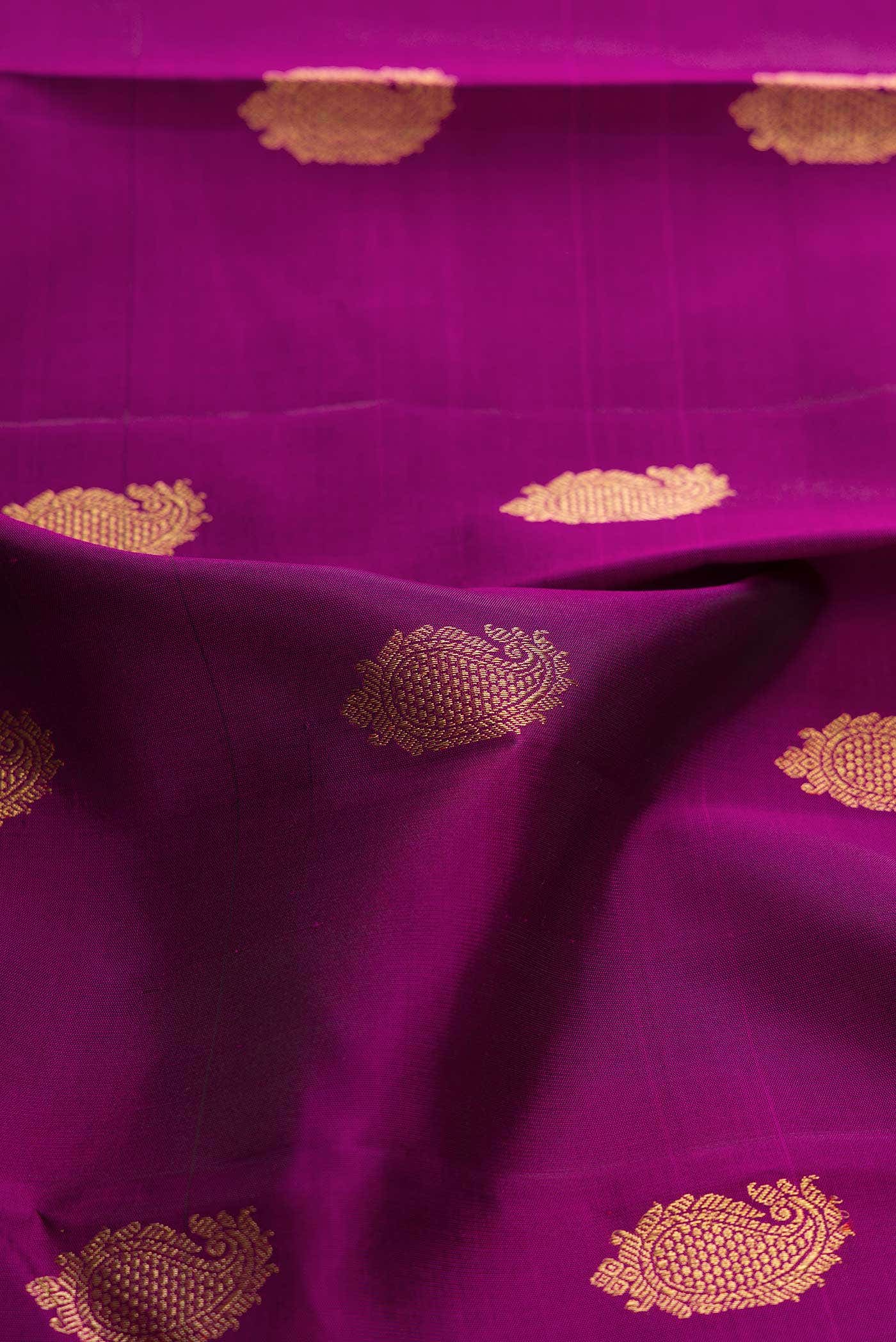 Magenta Dual Tone Kanchipuram Silk Saree - Image 3