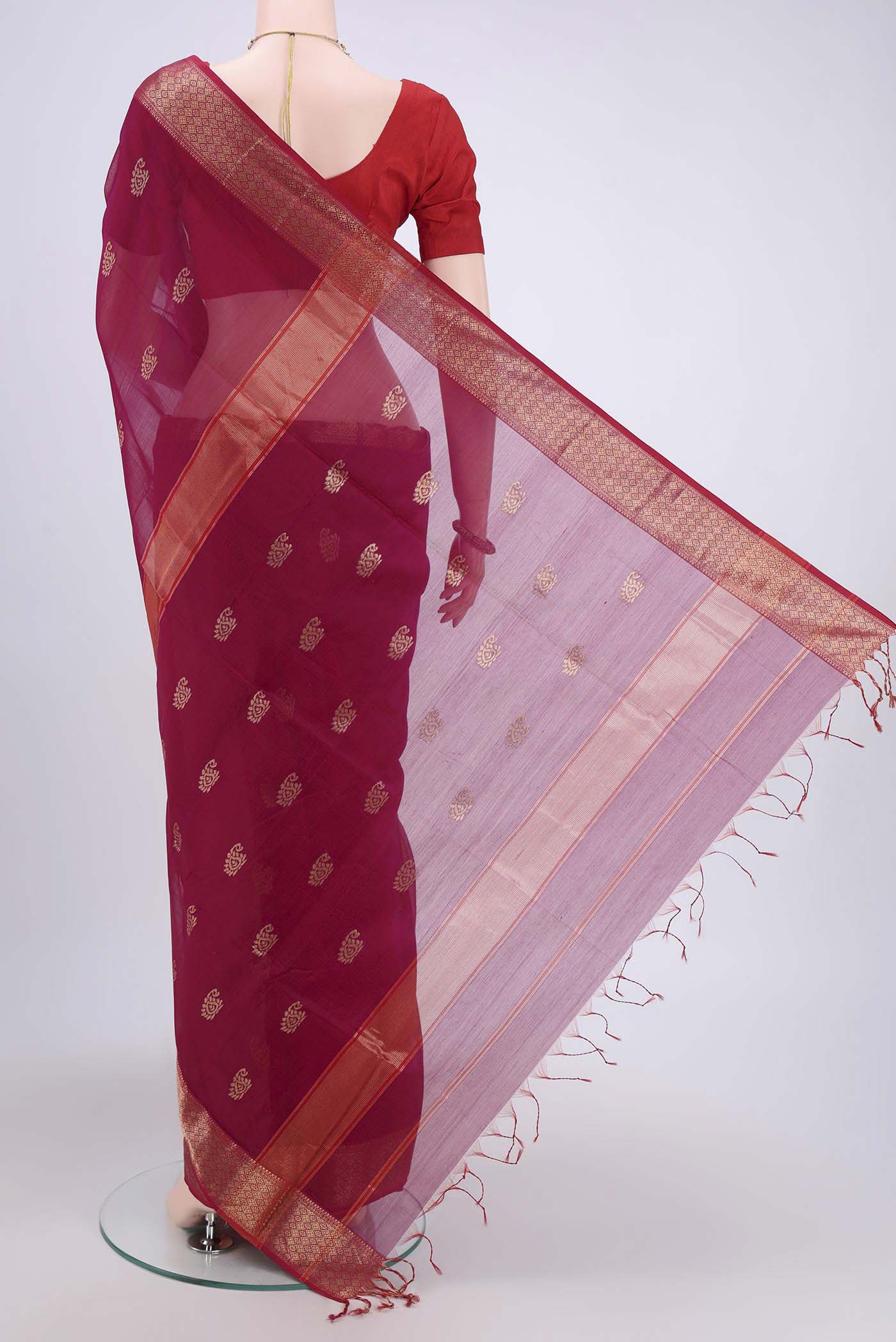 Magenta Maheshwari Silk Cotton Saree - Image 3